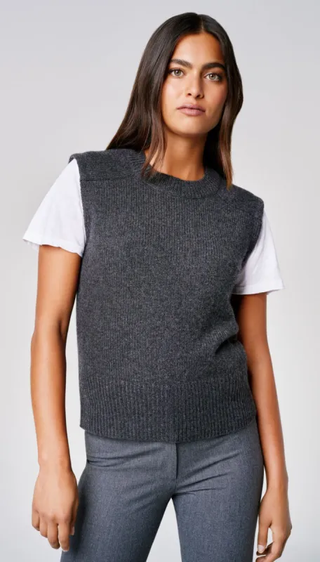 Cashmere Sleeveless Crewneck sold by Smythe