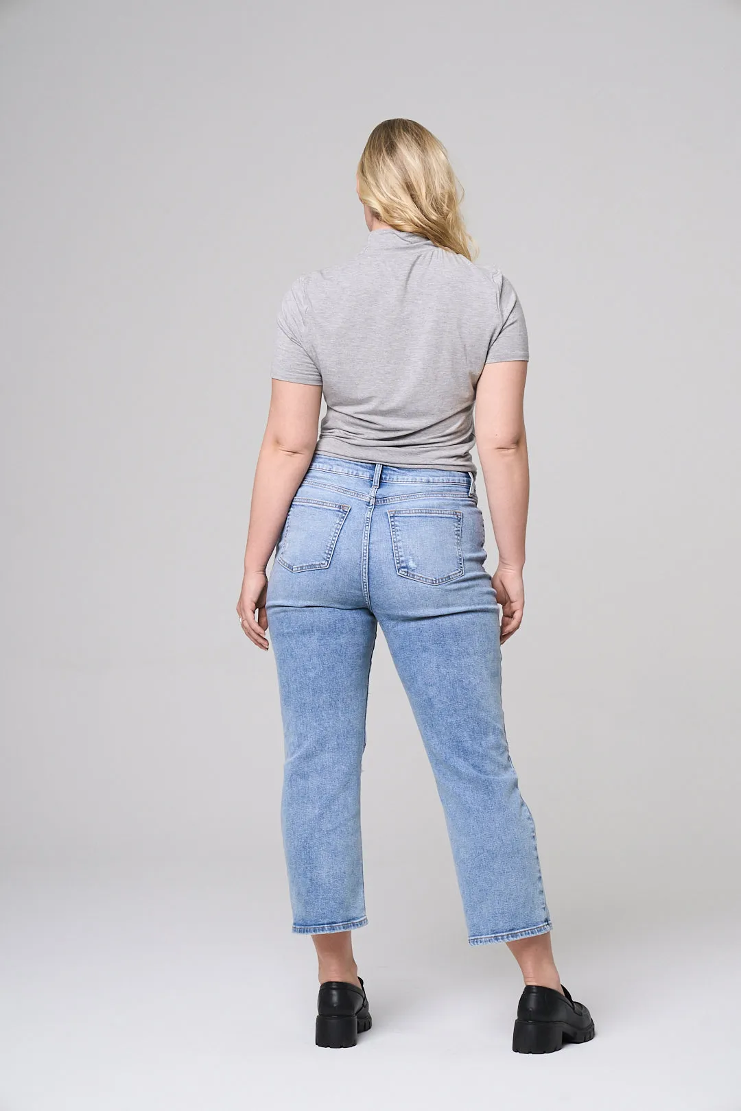 HIGH RISE CROPPED STRAIGHT JEANS - PLUS sold by Sneak Peek product image thumbnail 3