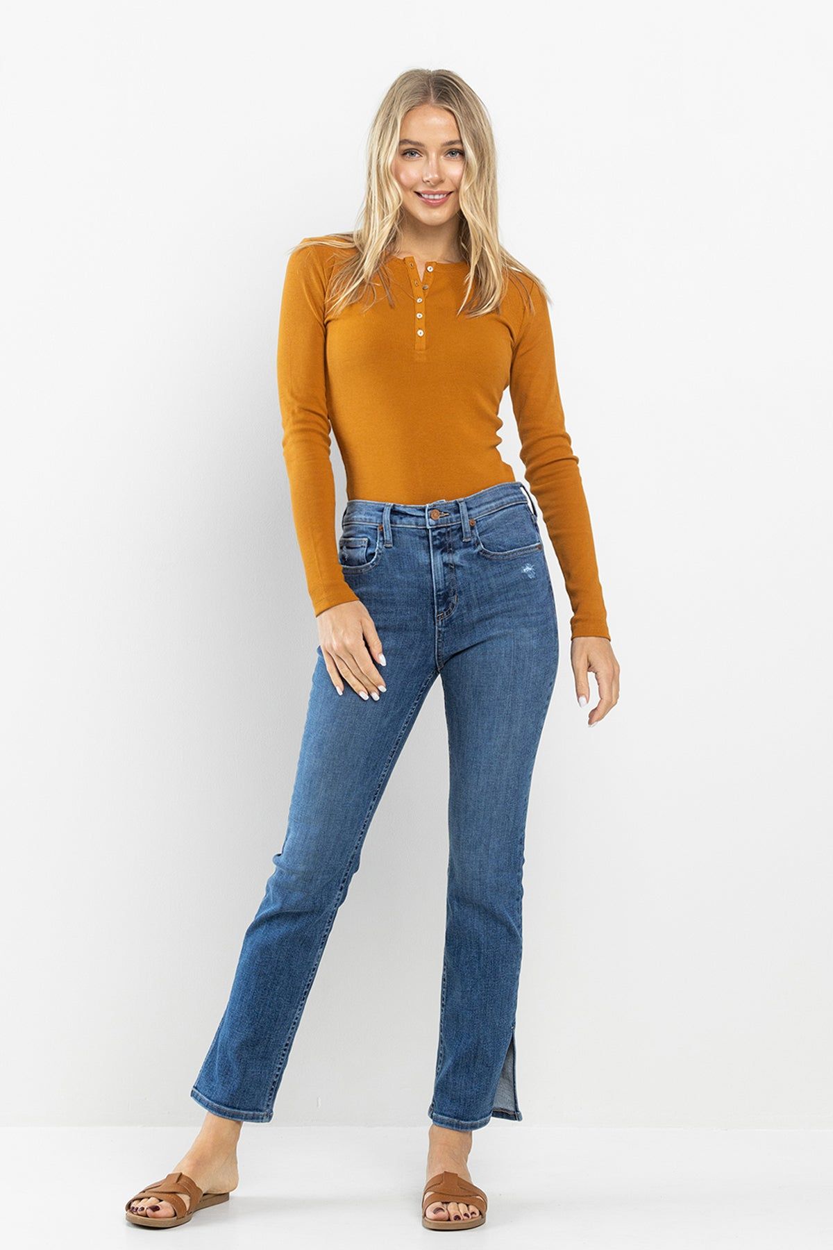 SP-P12586 - PRE - ORDER sold by Sneak Peek