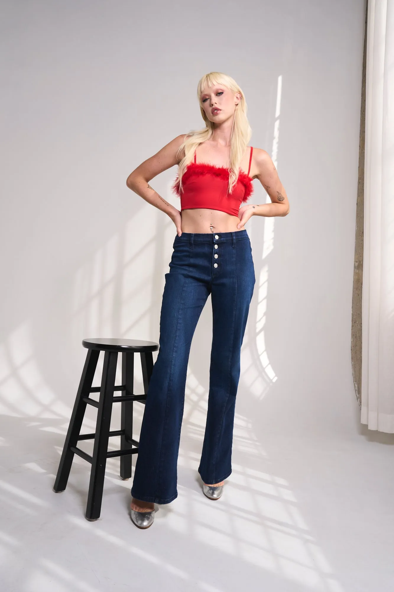 MID RISE CENTER SEAM BUTTON FLY FLARE JEANS - DARK WASH sold by Sneak Peek