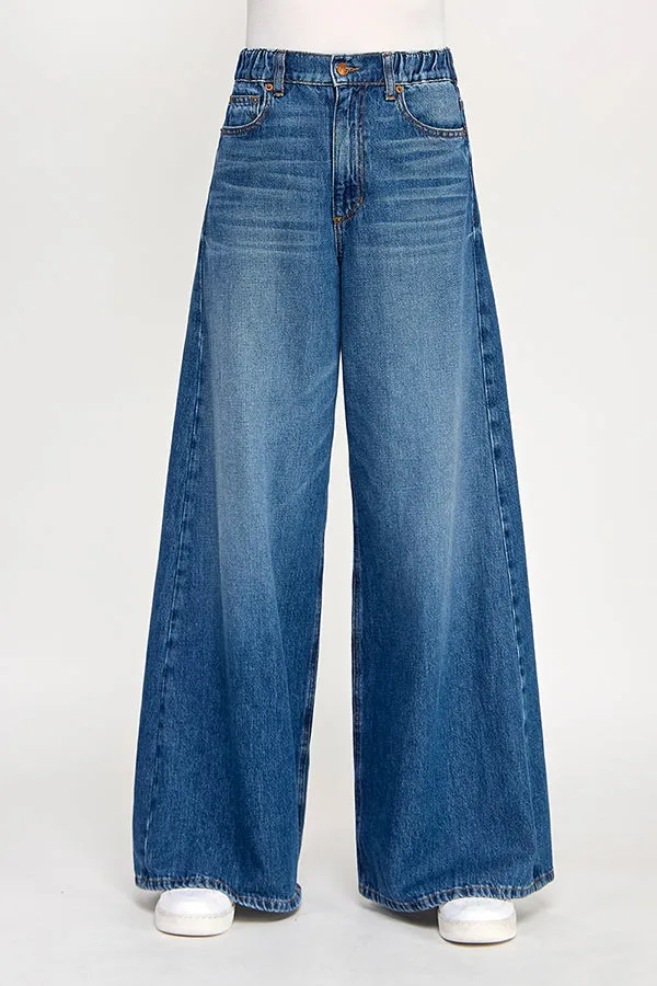 SOPHIE - HIGH RISE WIDE LEG JEANS IN MEDIUM DARK sold by Sneak Peek product image thumbnail 2