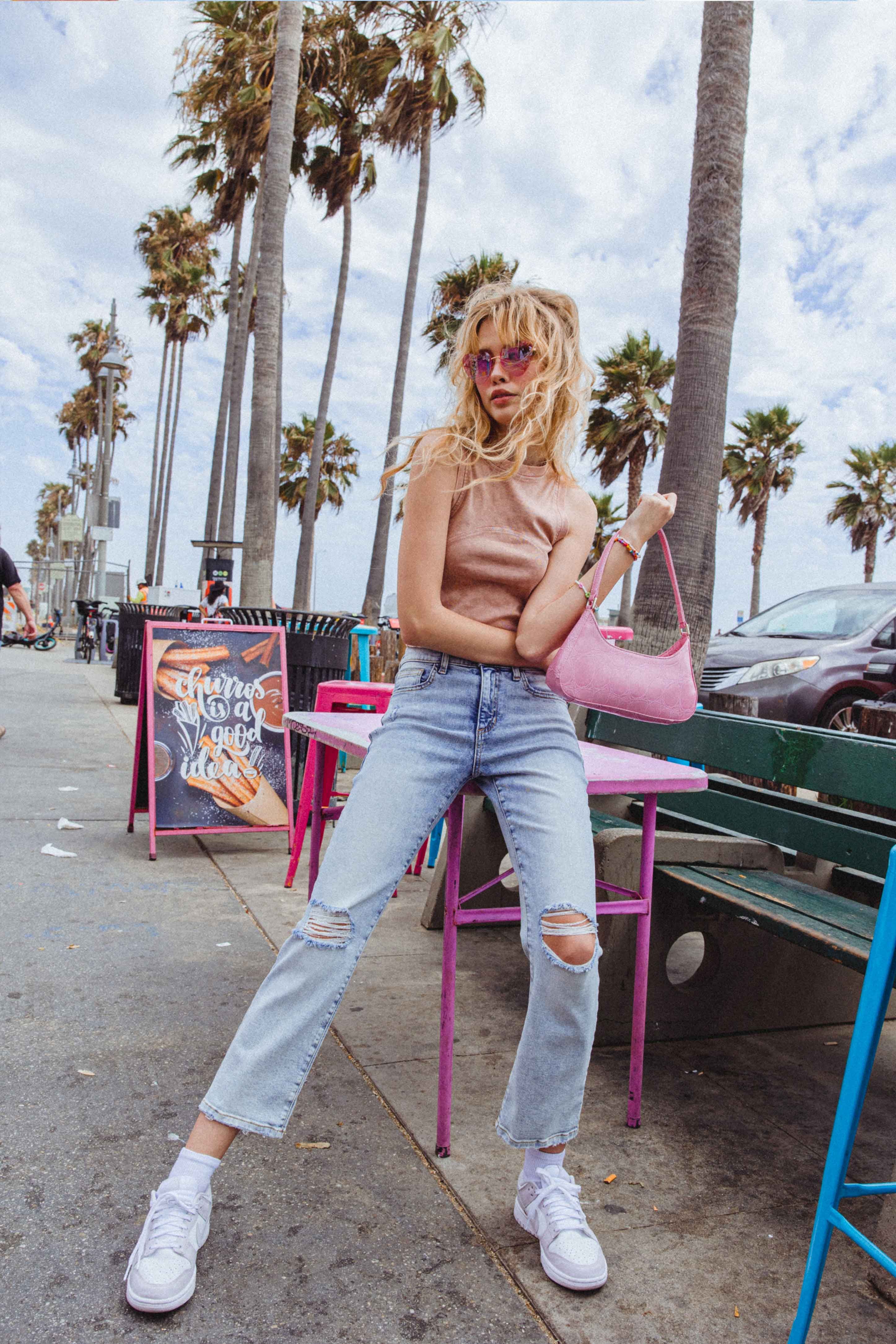 SP-P11994 sold by Sneak Peek product image thumbnail 5