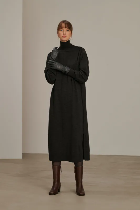 ROBE CLEA GRISE sold by soeur