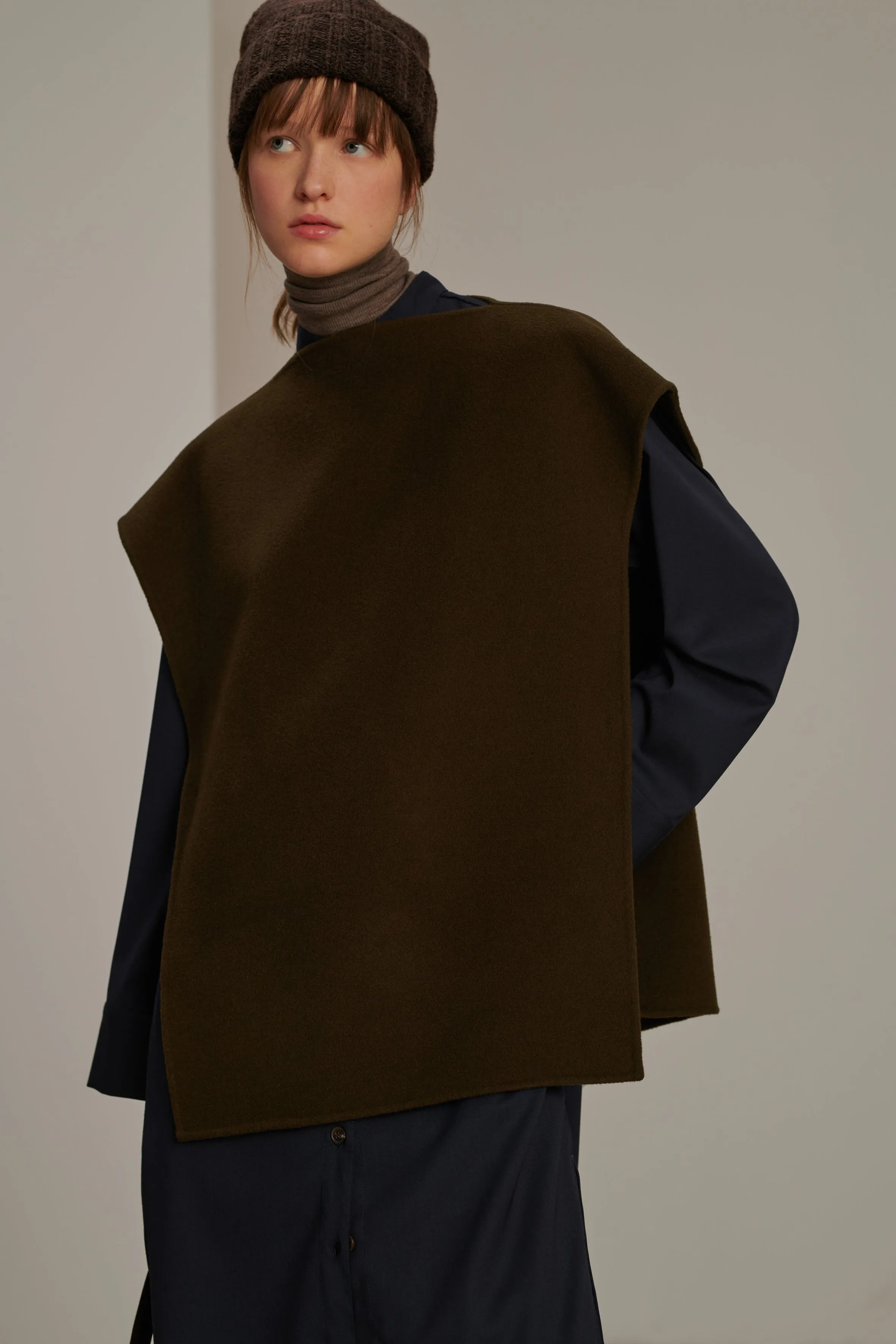 PULL CIEL KAKI sold by soeur