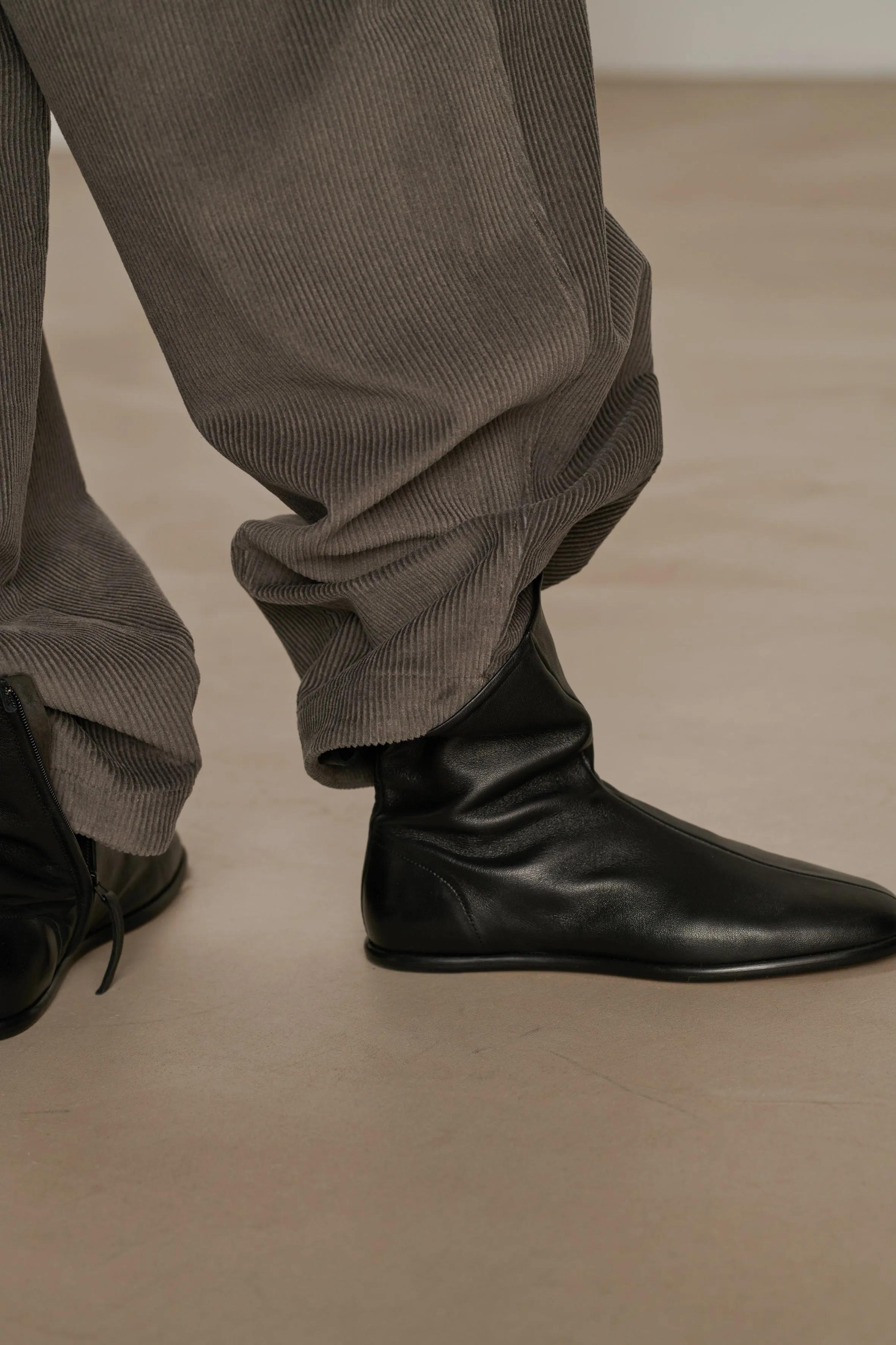 BOTTINES COSMA NOIRES sold by soeur product image thumbnail 3