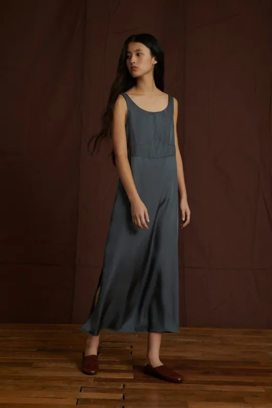 ROBE FEMININE GRISE made by soeur
