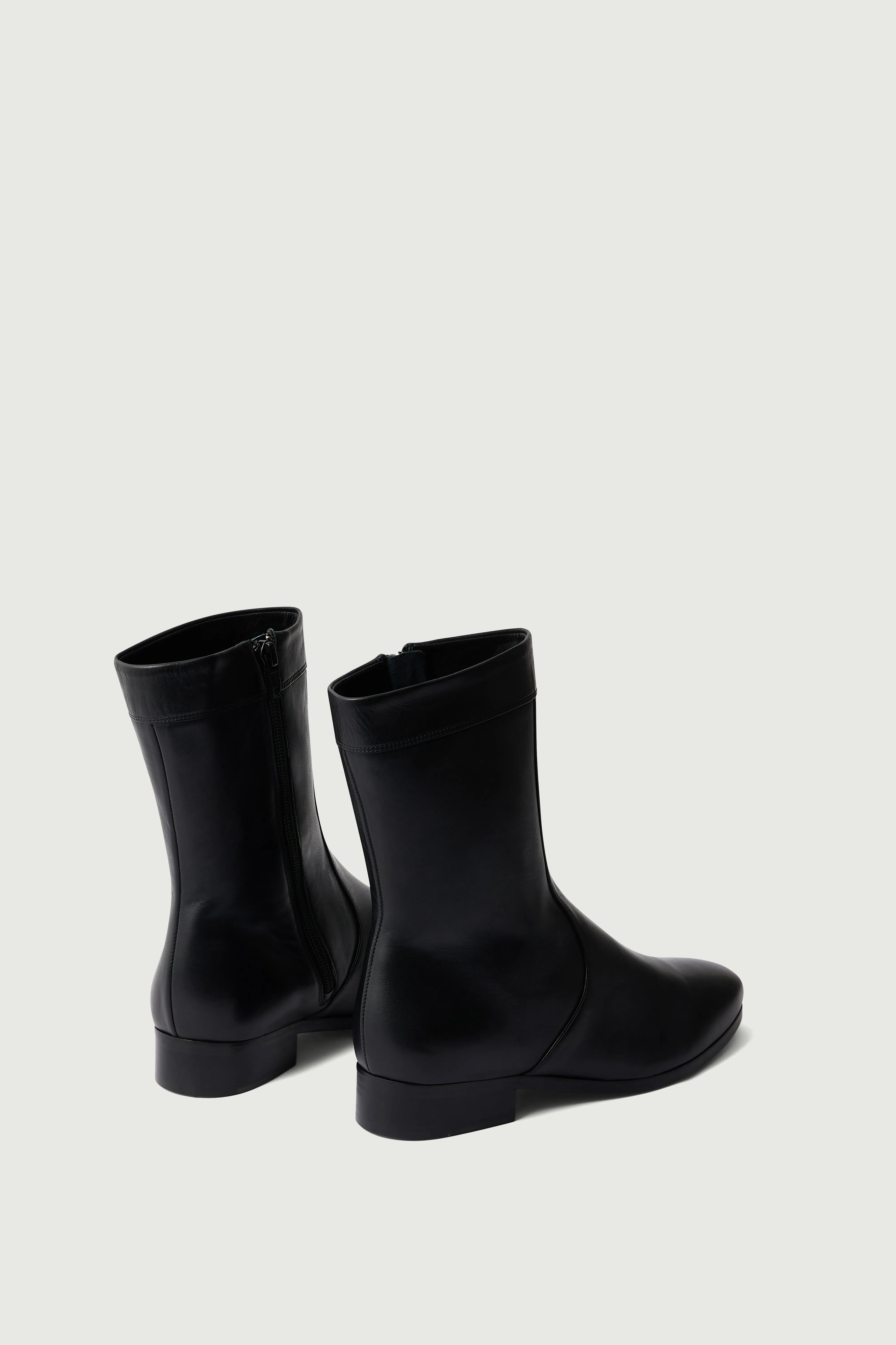 BOTTINES ÉCAILLE NOIRES sold by soeur product image thumbnail 3