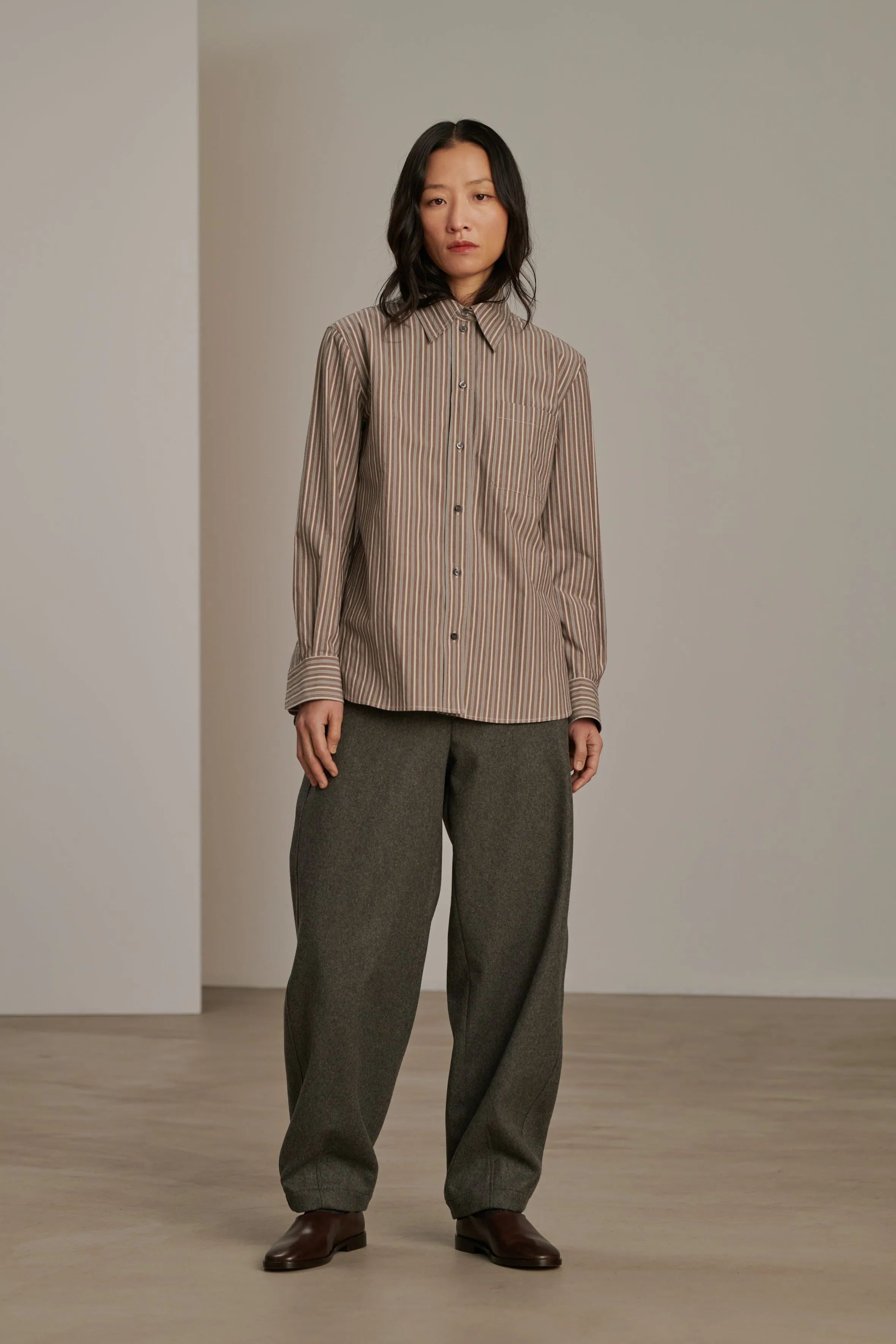 CHEMISE ALPHEE MARRON sold by soeur