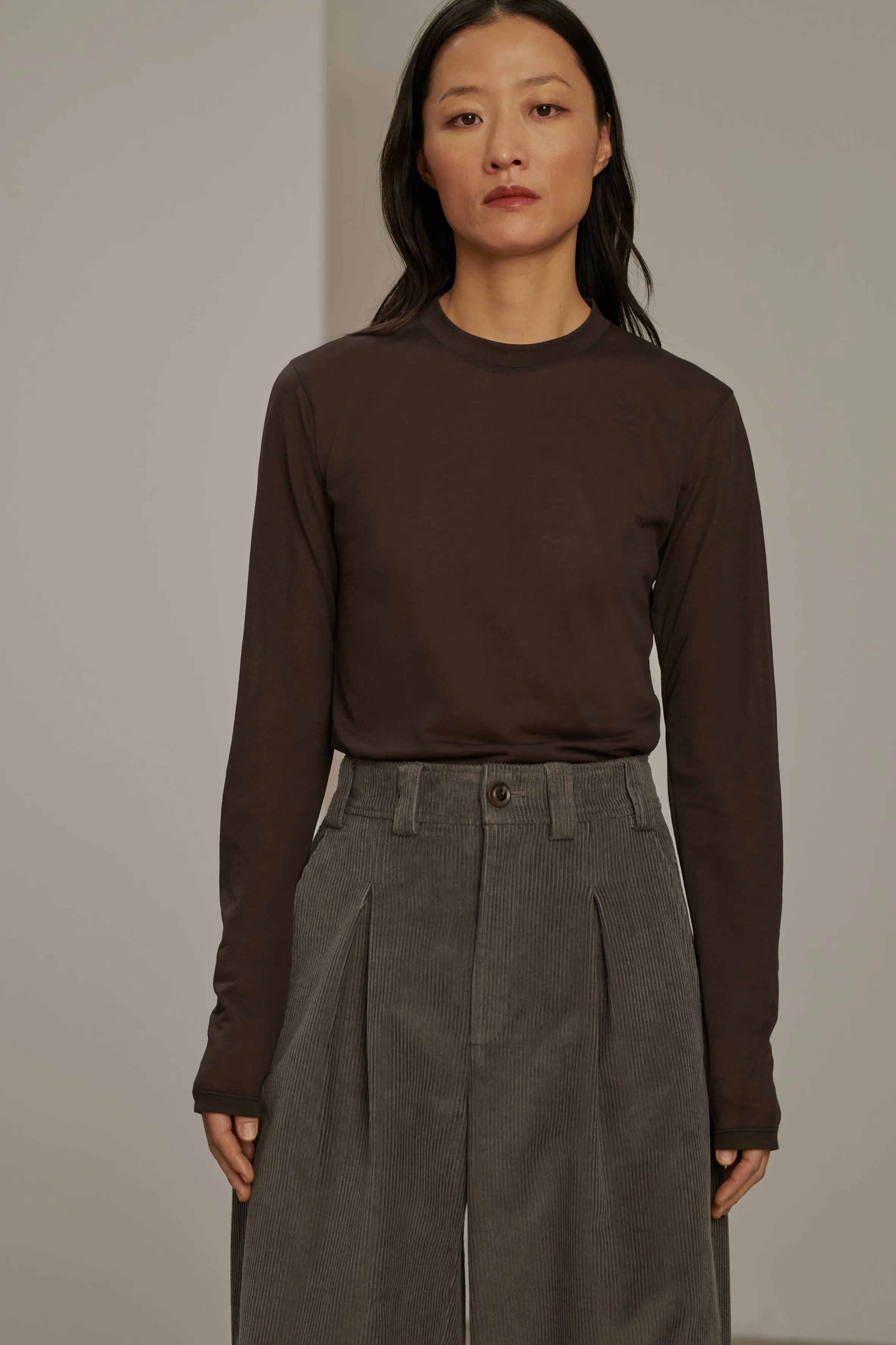 TEE-SHIRT BLANCA MARRON sold by soeur