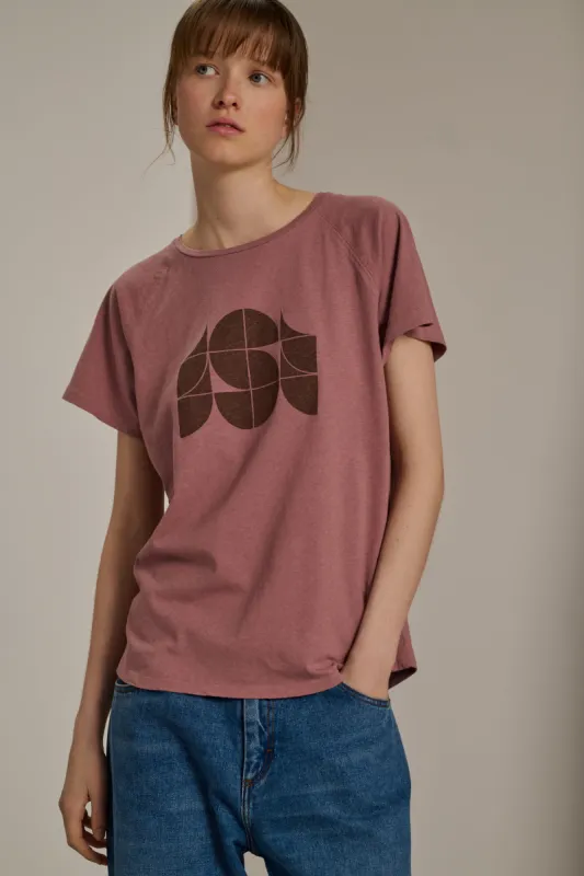 TEE-SHIRT VAL  ROSE sold by soeur