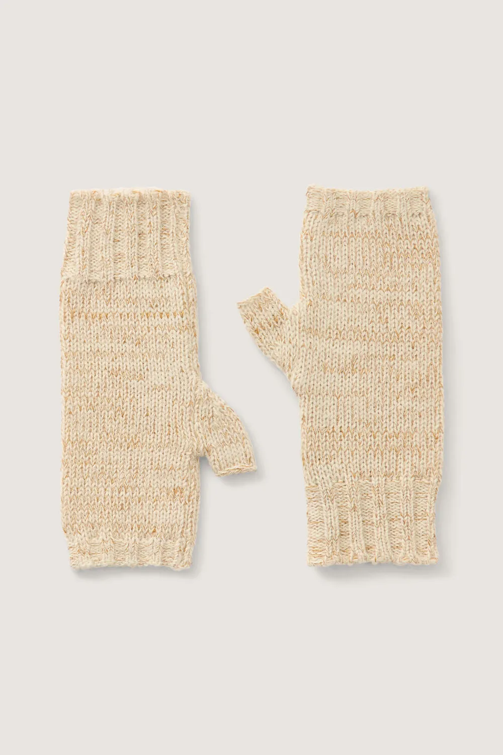 GANTS WINTER sold by soeur