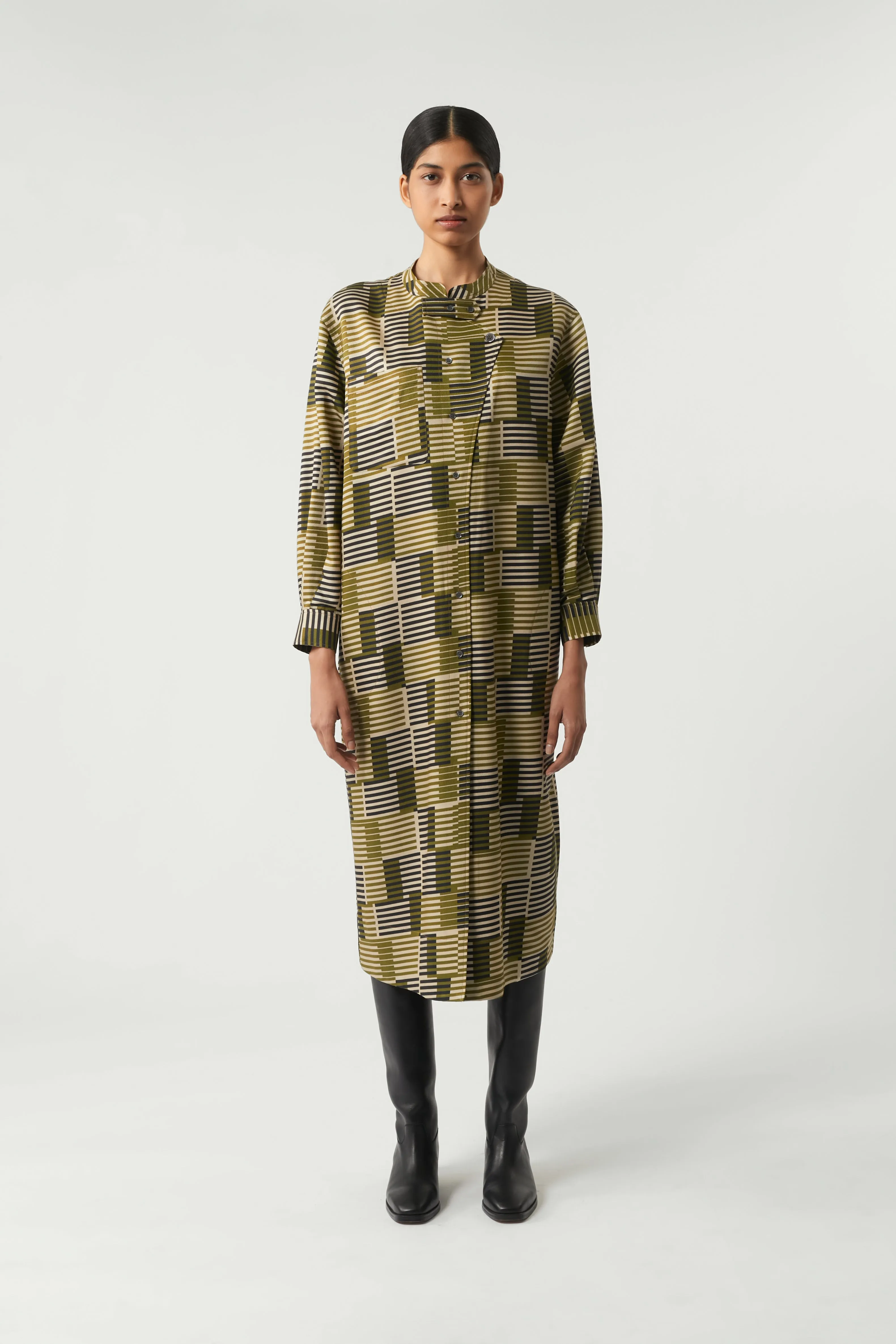 ROBE PHILOMENE KAKI sold by soeur