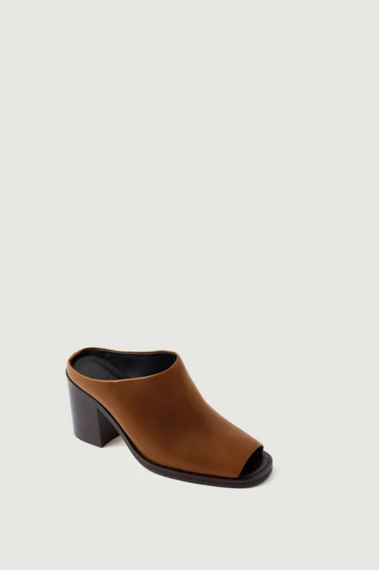 MULES DOWN MARRON sold by soeur