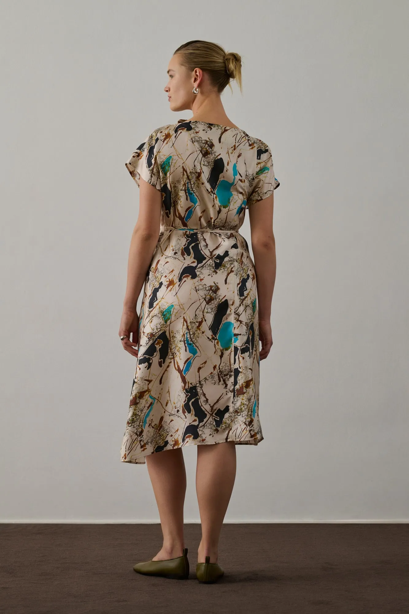 ROBE FELICIE BLEUE sold by soeur product image thumbnail 2