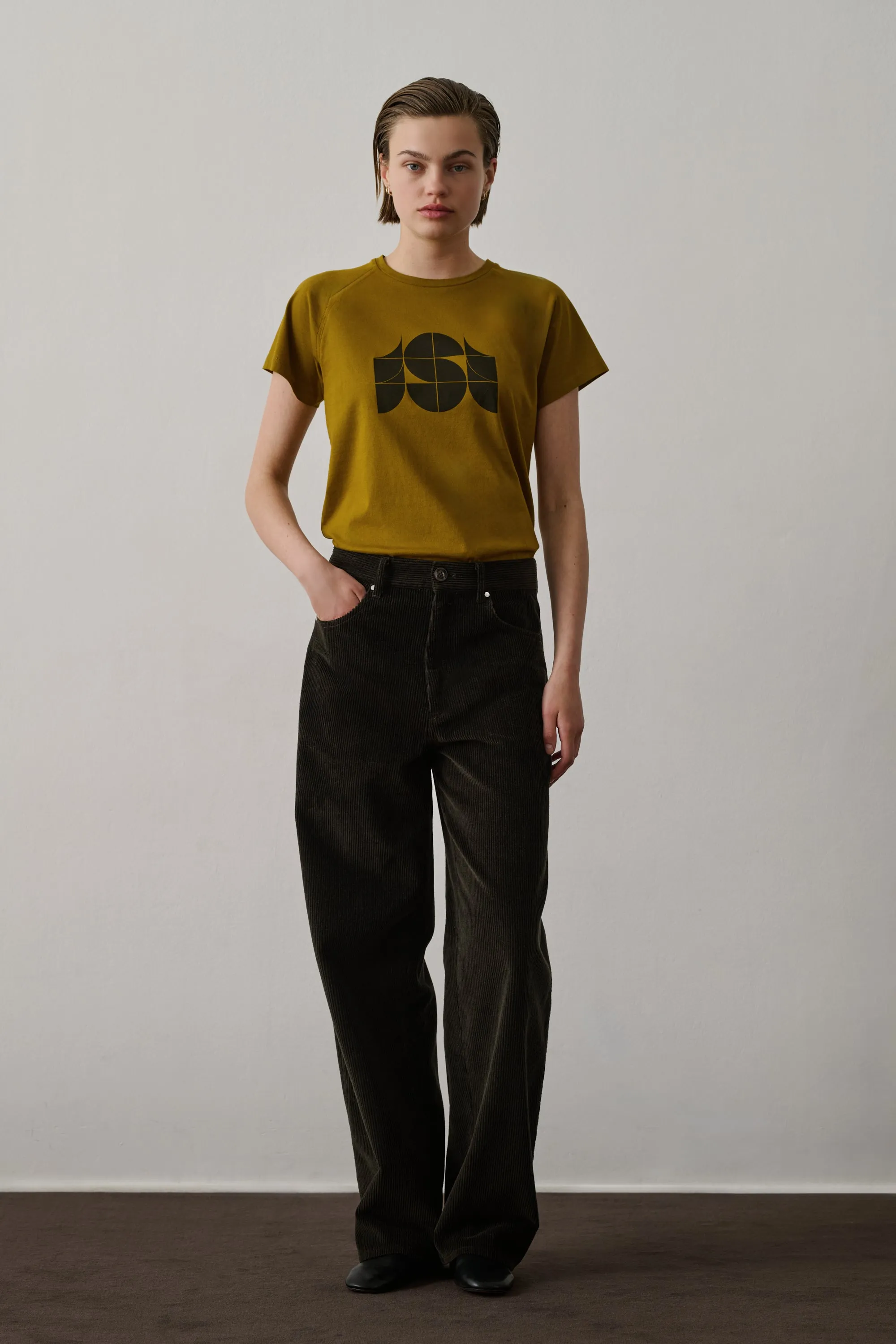 TEE-SHIRT VAL BRONZE sold by soeur