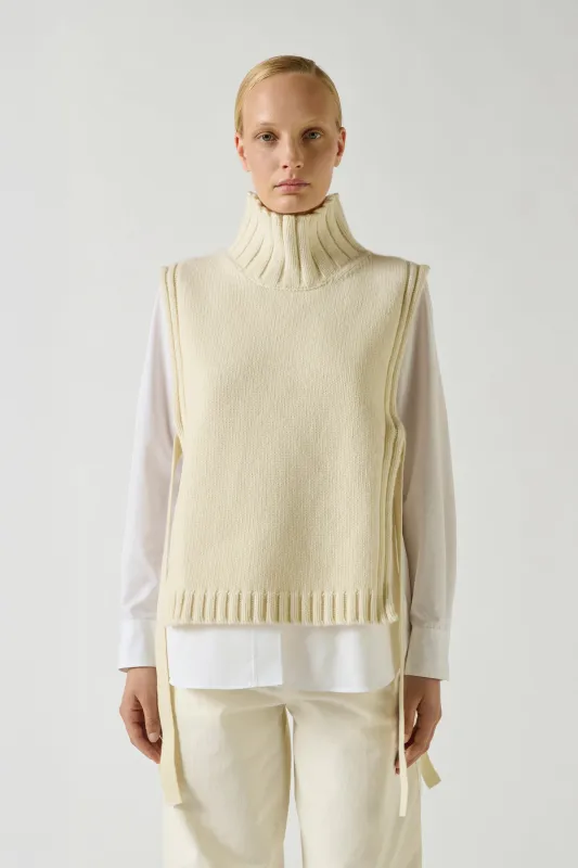 PULL OR ECRU sold by soeur