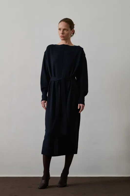 ROBE CLEA NAVY sold by soeur