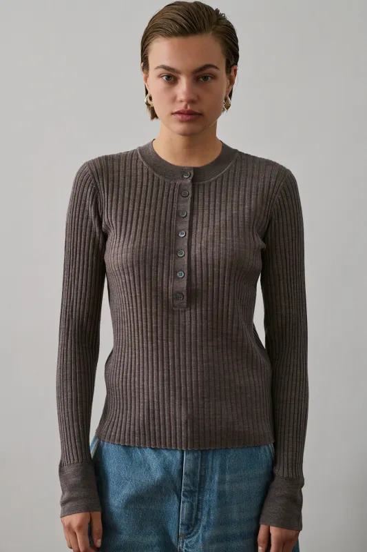 POLO BUFFALO MARRON sold by soeur