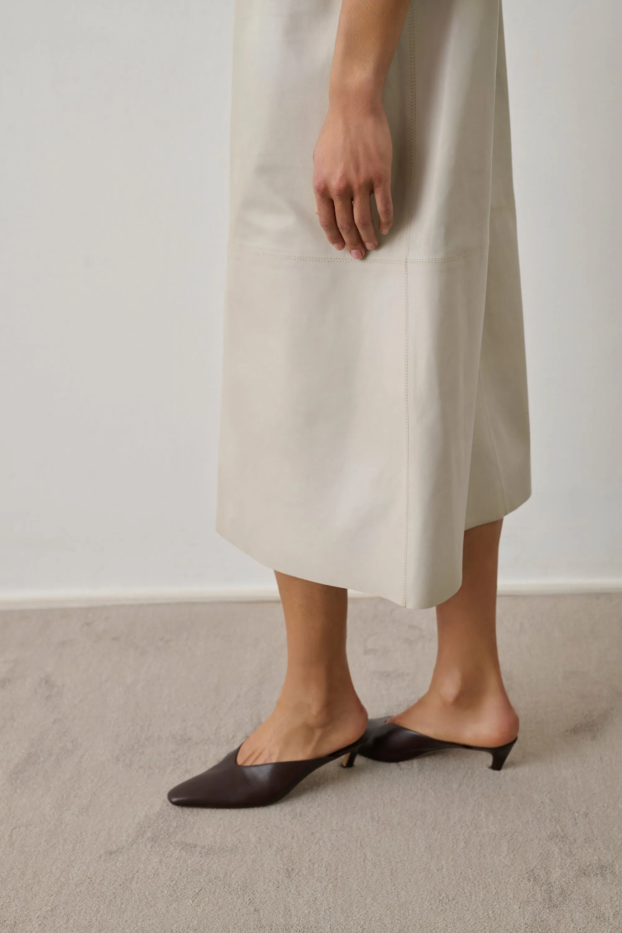 MULES AMALIE MARRON sold by soeur product image thumbnail 2