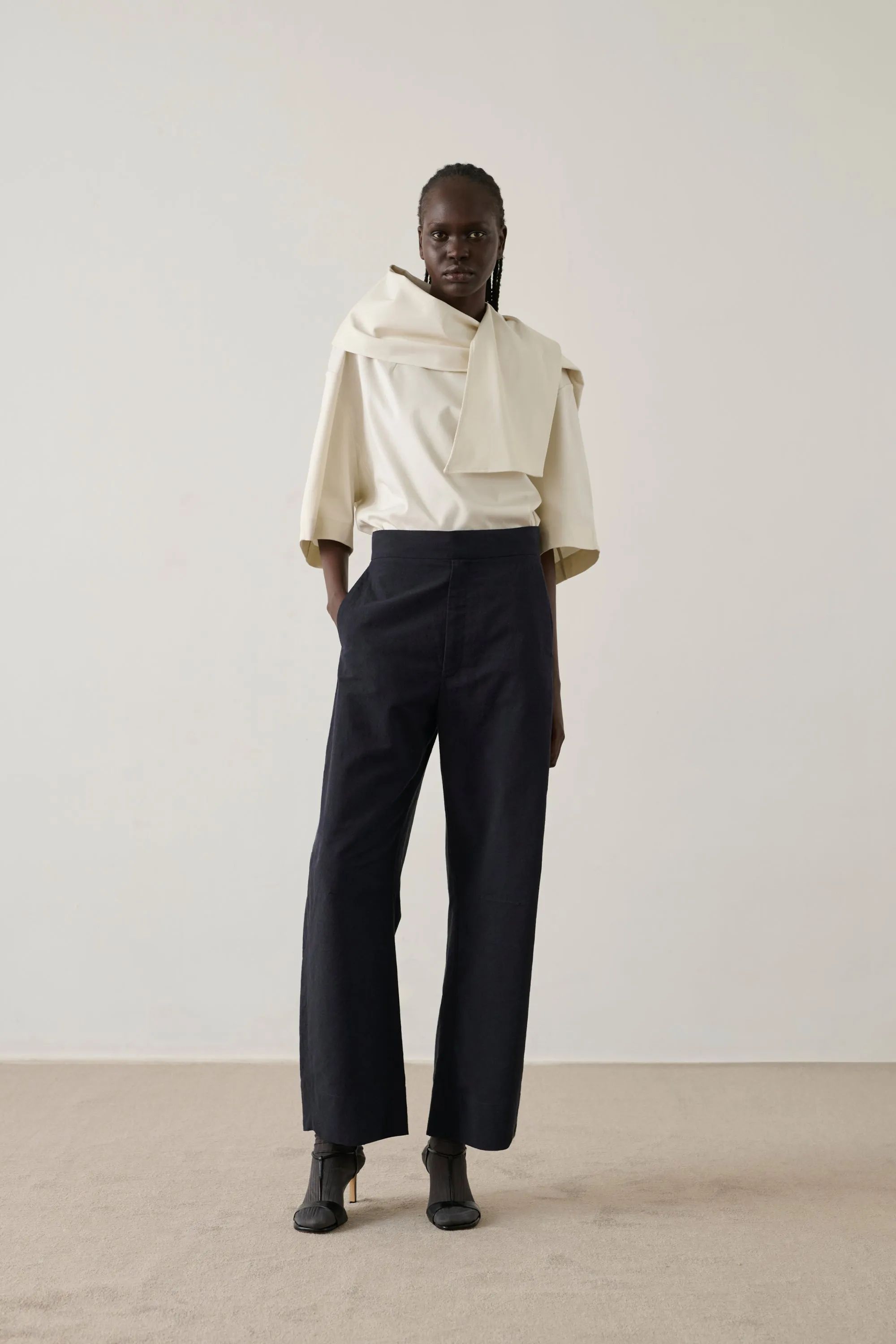 TEE-SHIRT HELENA BLANC sold by soeur product image thumbnail 3