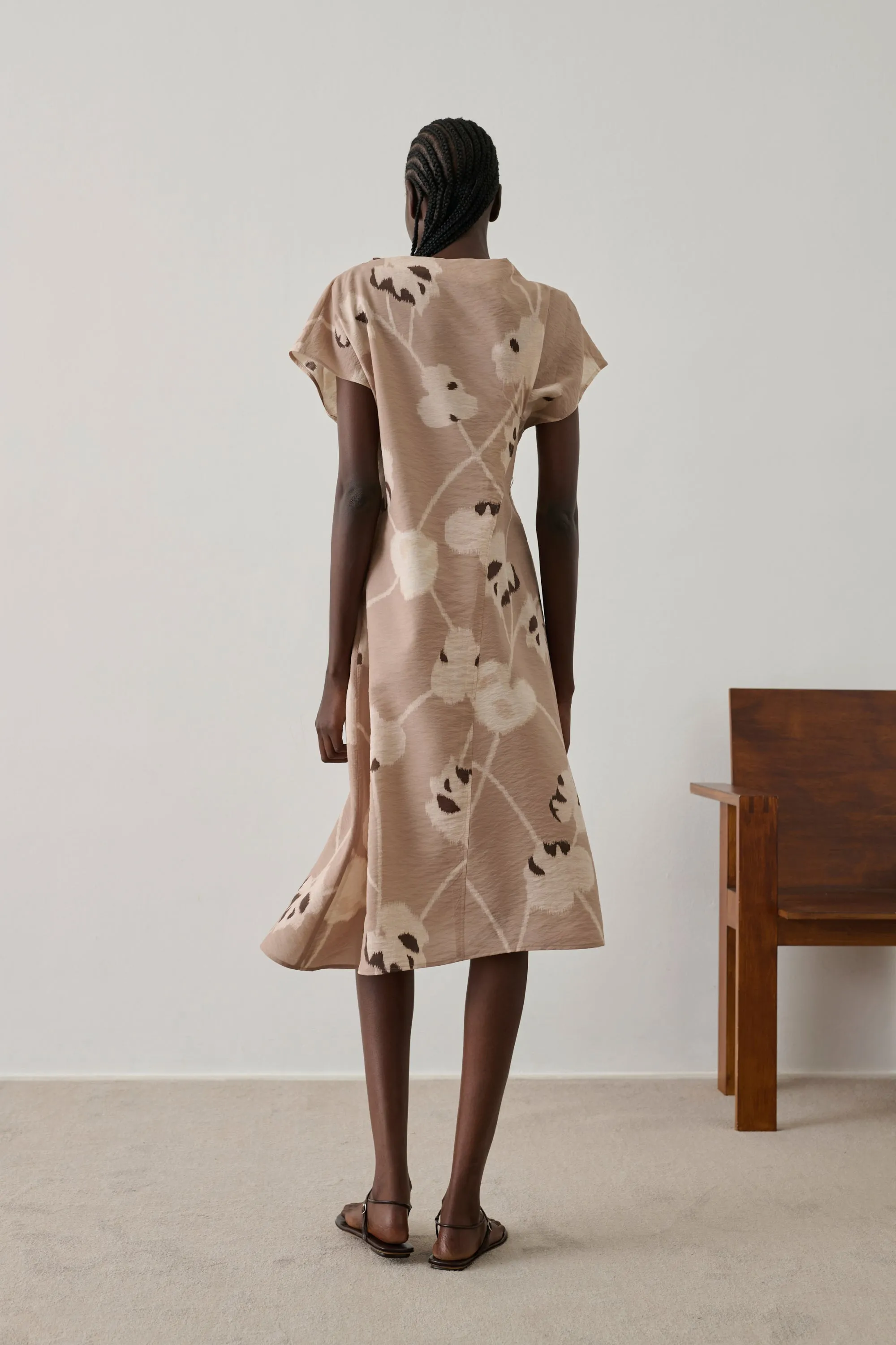 ROBE FELICIE BEIGE sold by soeur product image thumbnail 2