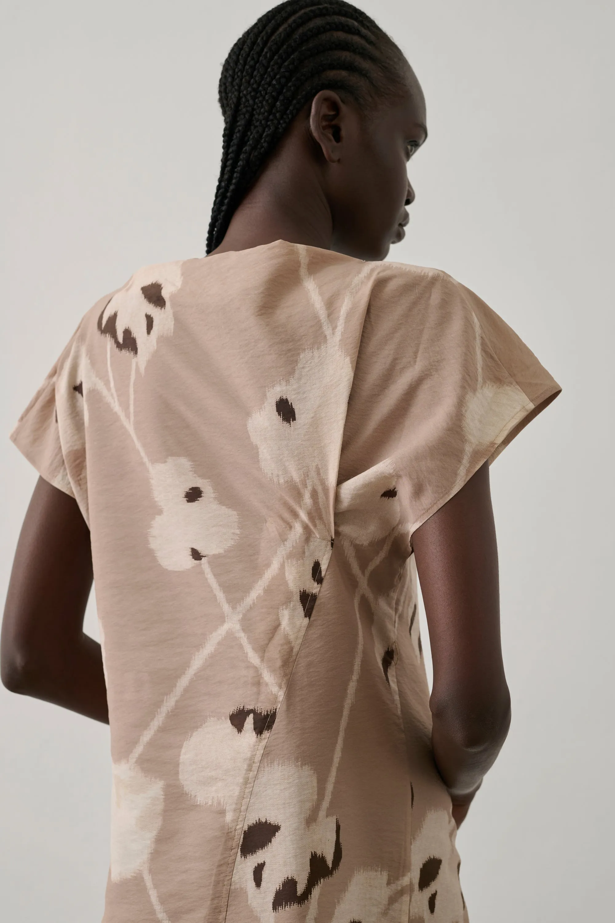 ROBE FELICIE BEIGE sold by soeur product image thumbnail 4