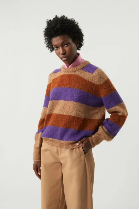 PULL SWANN made by soeur