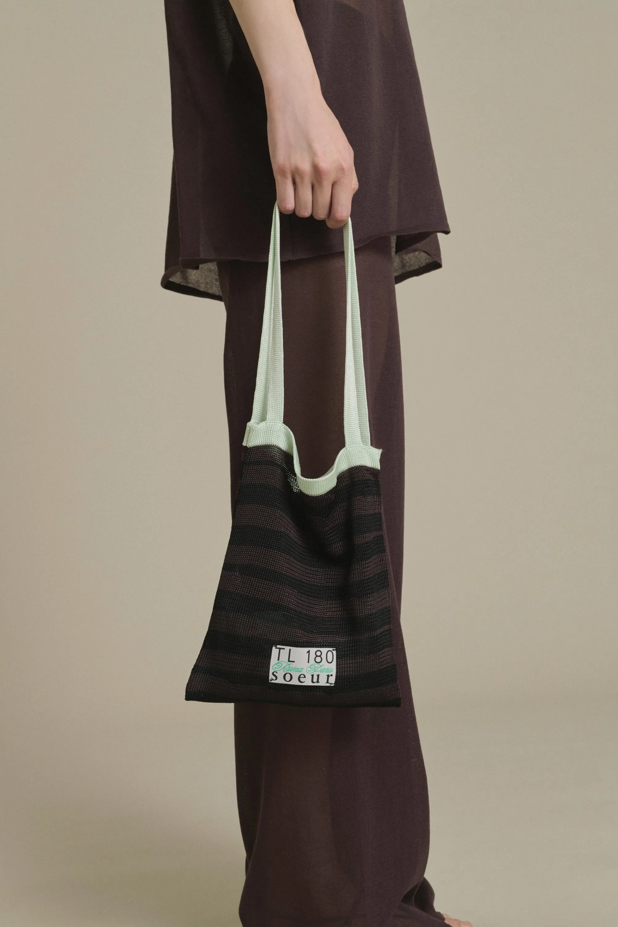 SAC LOLA CHOCOLAT/NOIR sold by soeur