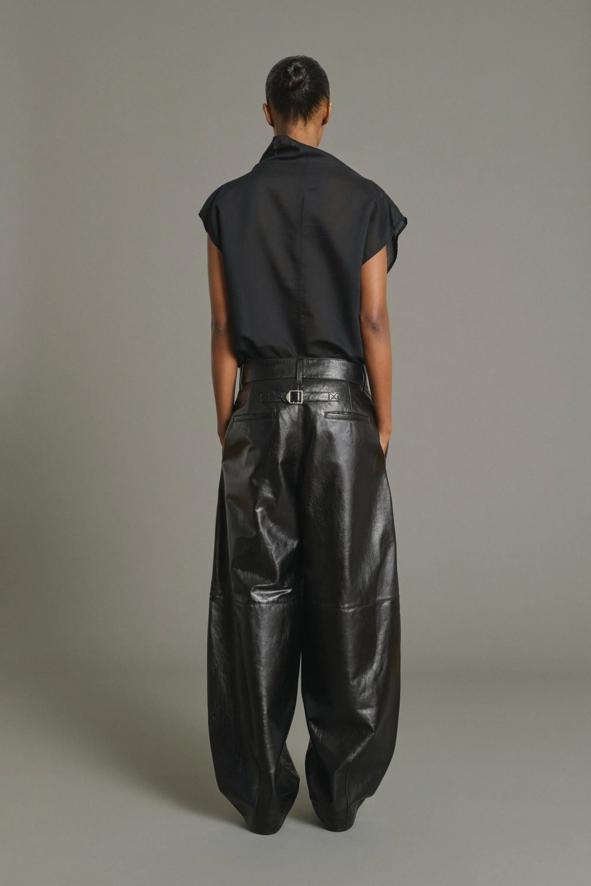 BLOUSE IZUMI NOIR sold by soeur product image thumbnail 2