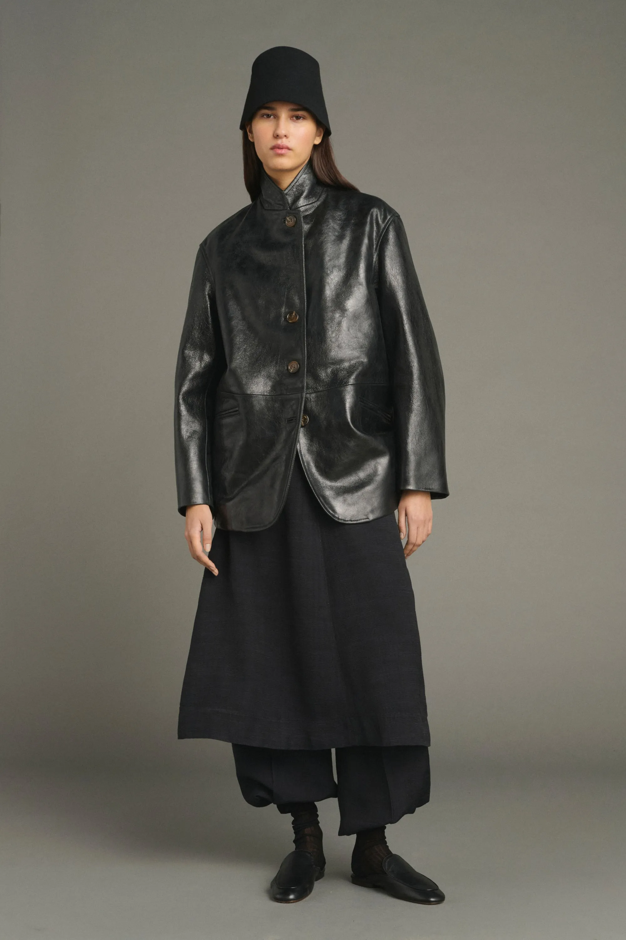 VESTE LUCIANO NOIR sold by soeur