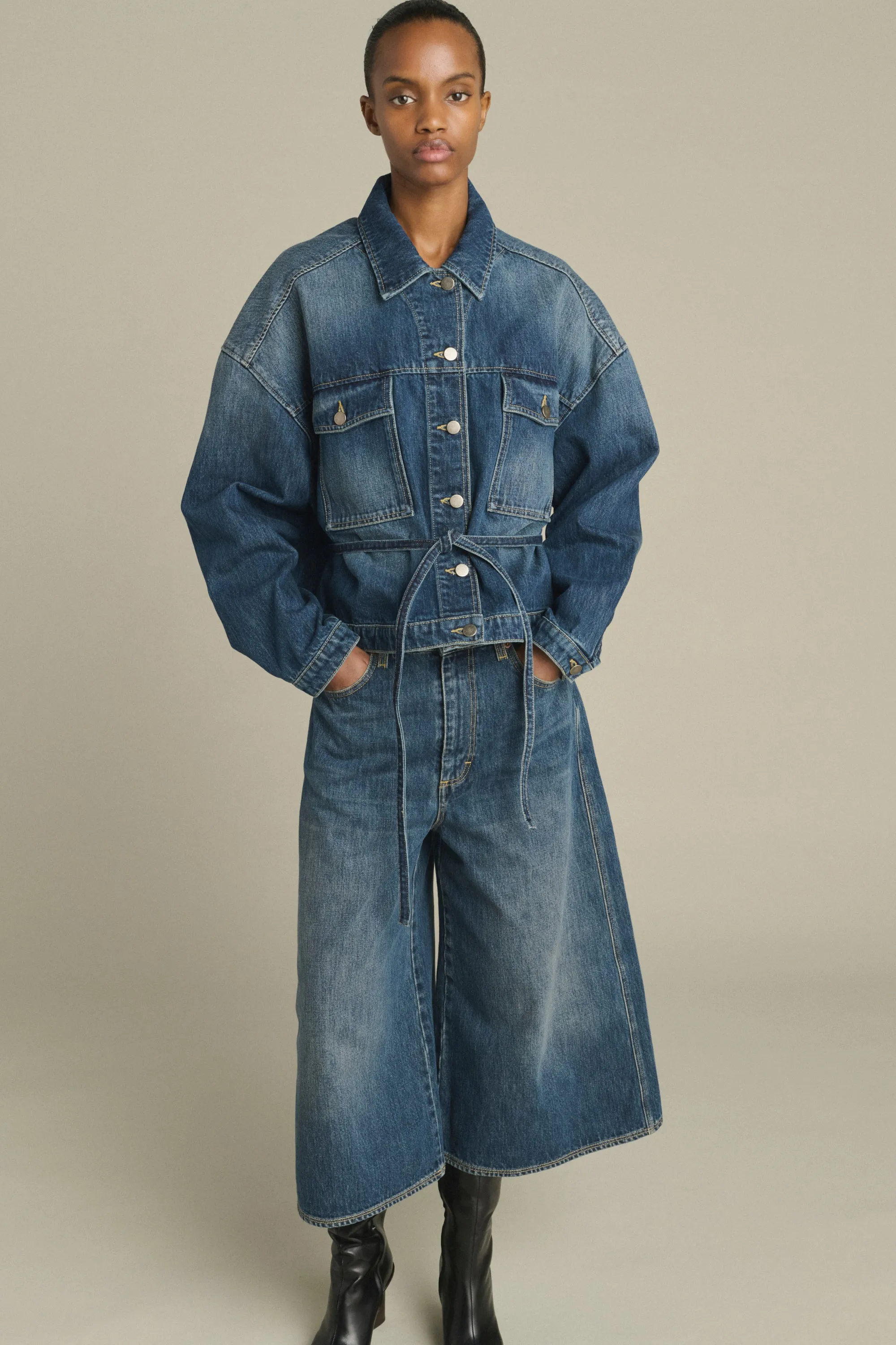 VESTE LYS DENIM BLEU DÉLAVÉ sold by soeur product image thumbnail 3