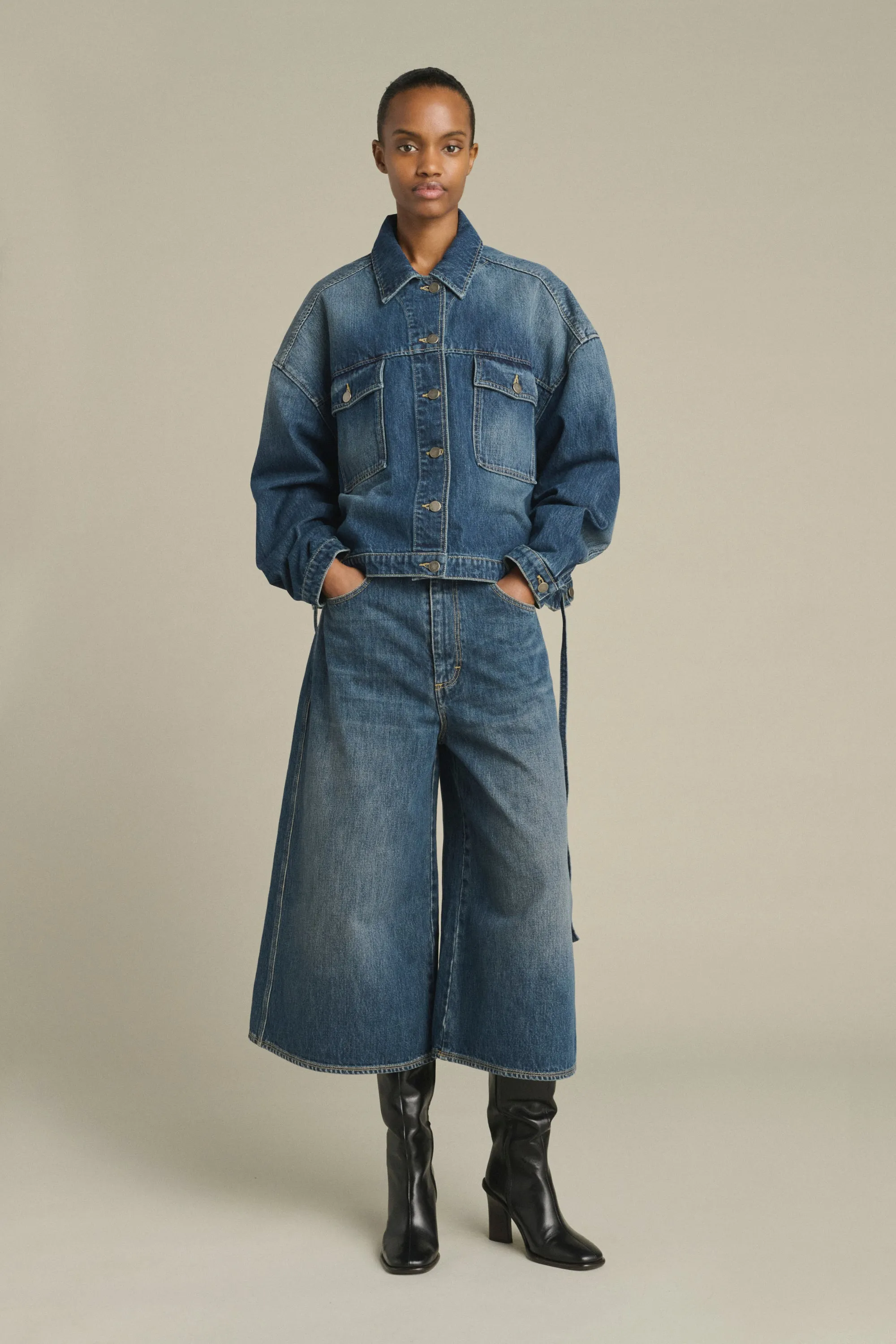 VESTE LYS DENIM BLEU DÉLAVÉ sold by soeur product image thumbnail 4