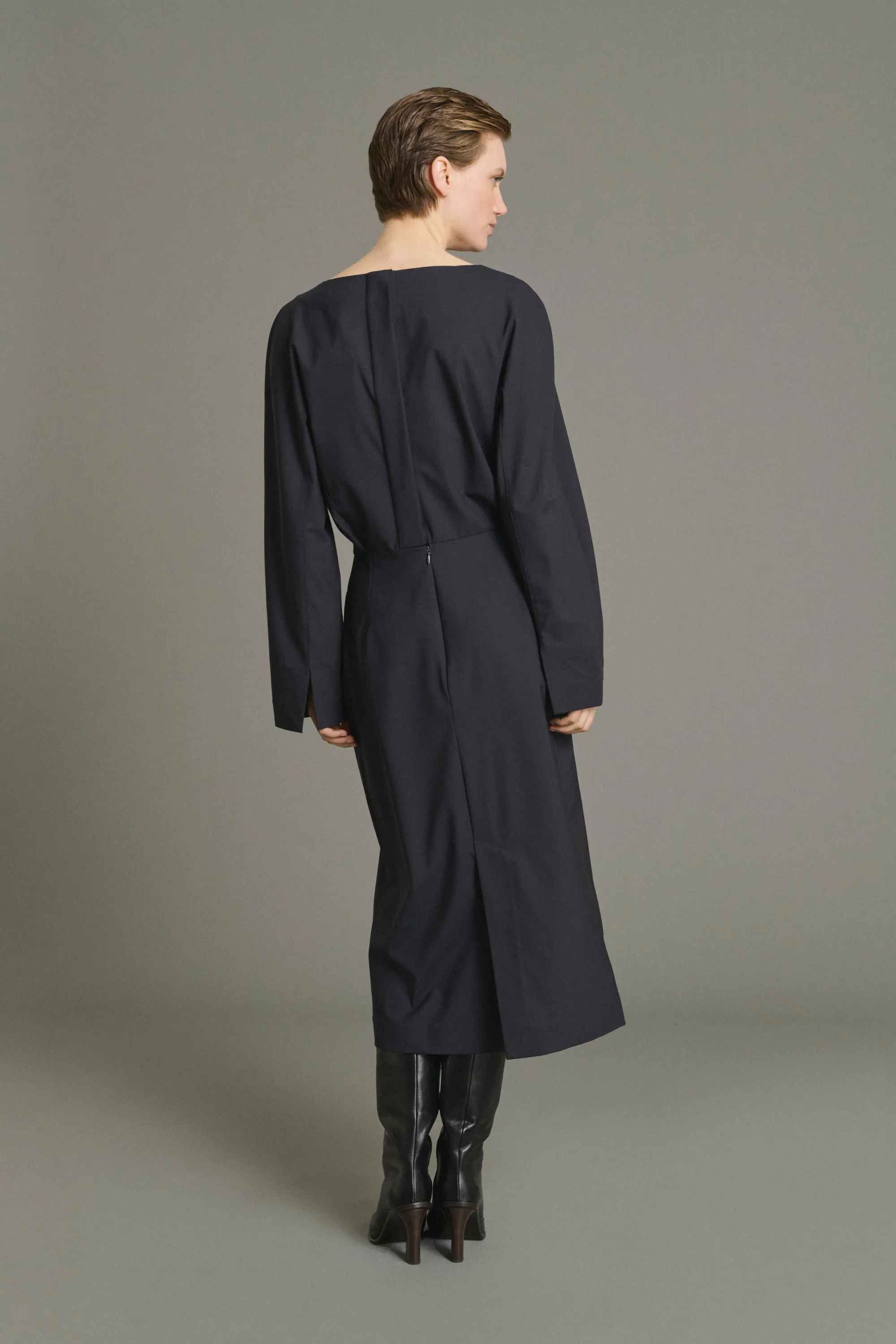 ROBE JULIA DARK NAVY sold by soeur product image thumbnail 2