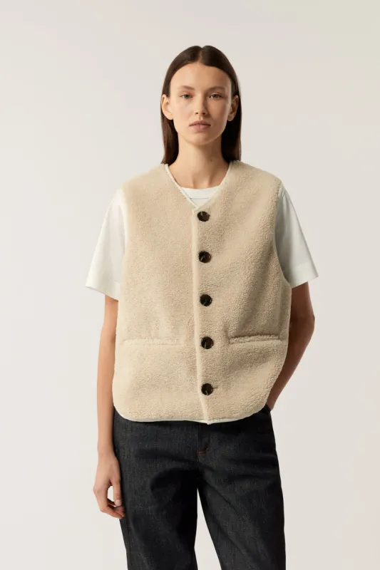 BLOUSON FUSIL ECRU sold by soeur