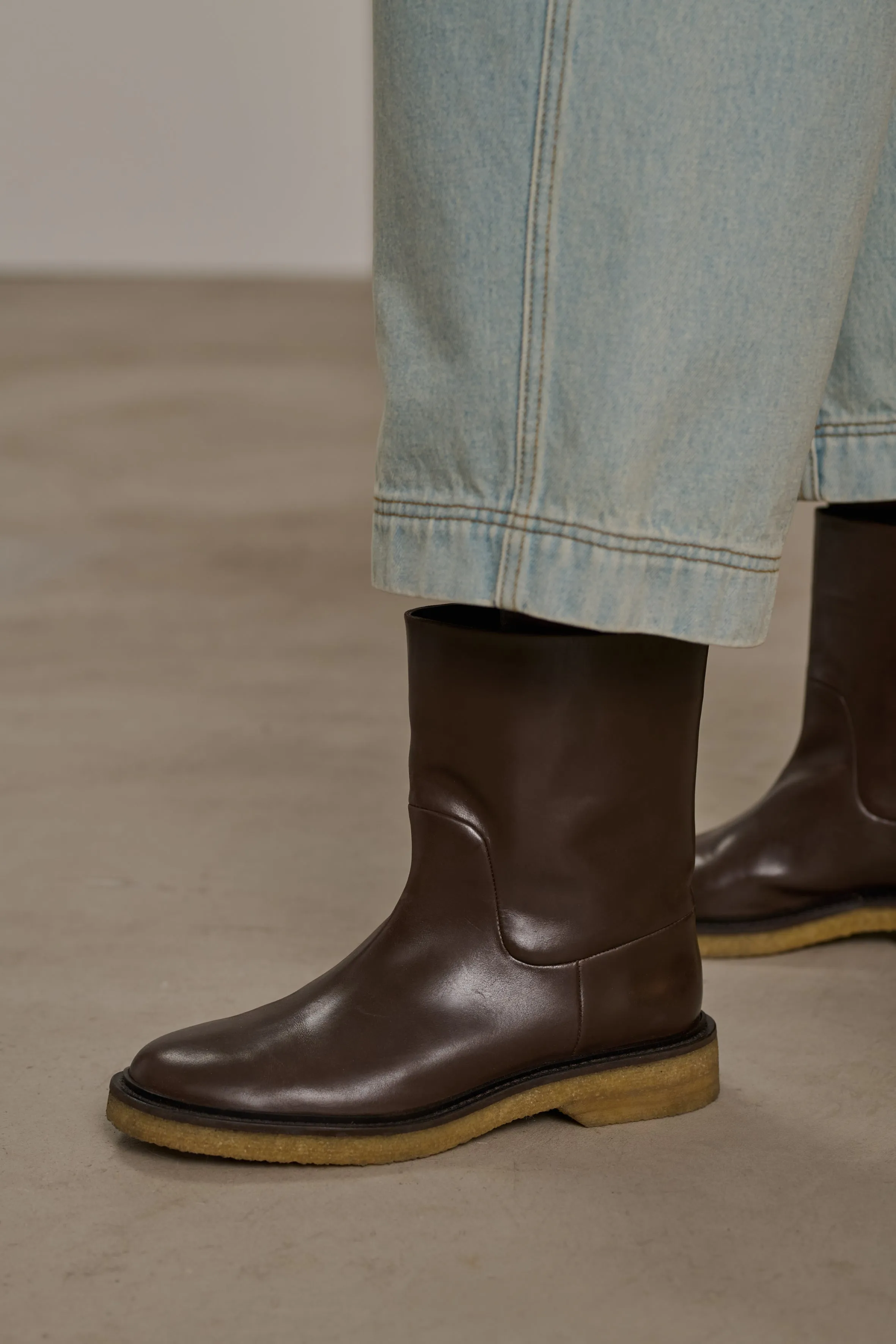 BOTTINES CHUCK MARRON sold by soeur product image thumbnail 2