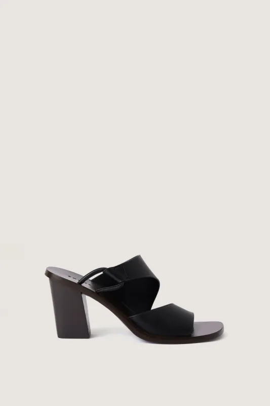 SANDALES ASTREE NOIRES made by soeur