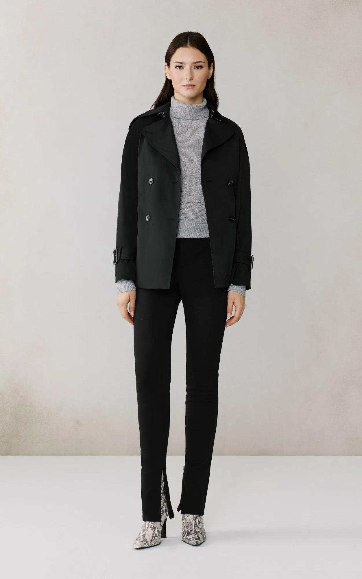 BECKY sold by Soia & Kyo