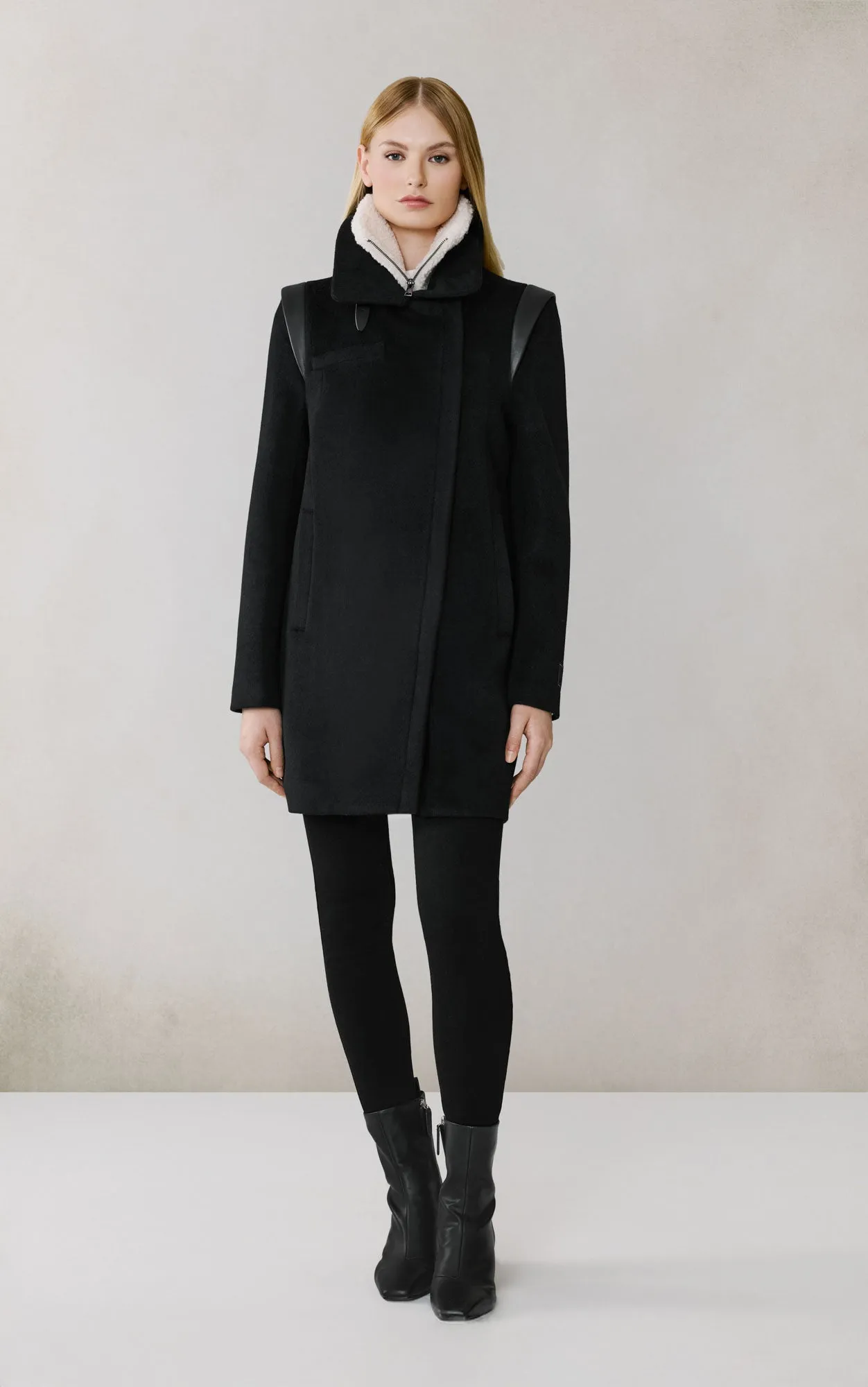 KIANA sold by Soia & Kyo product image thumbnail 3