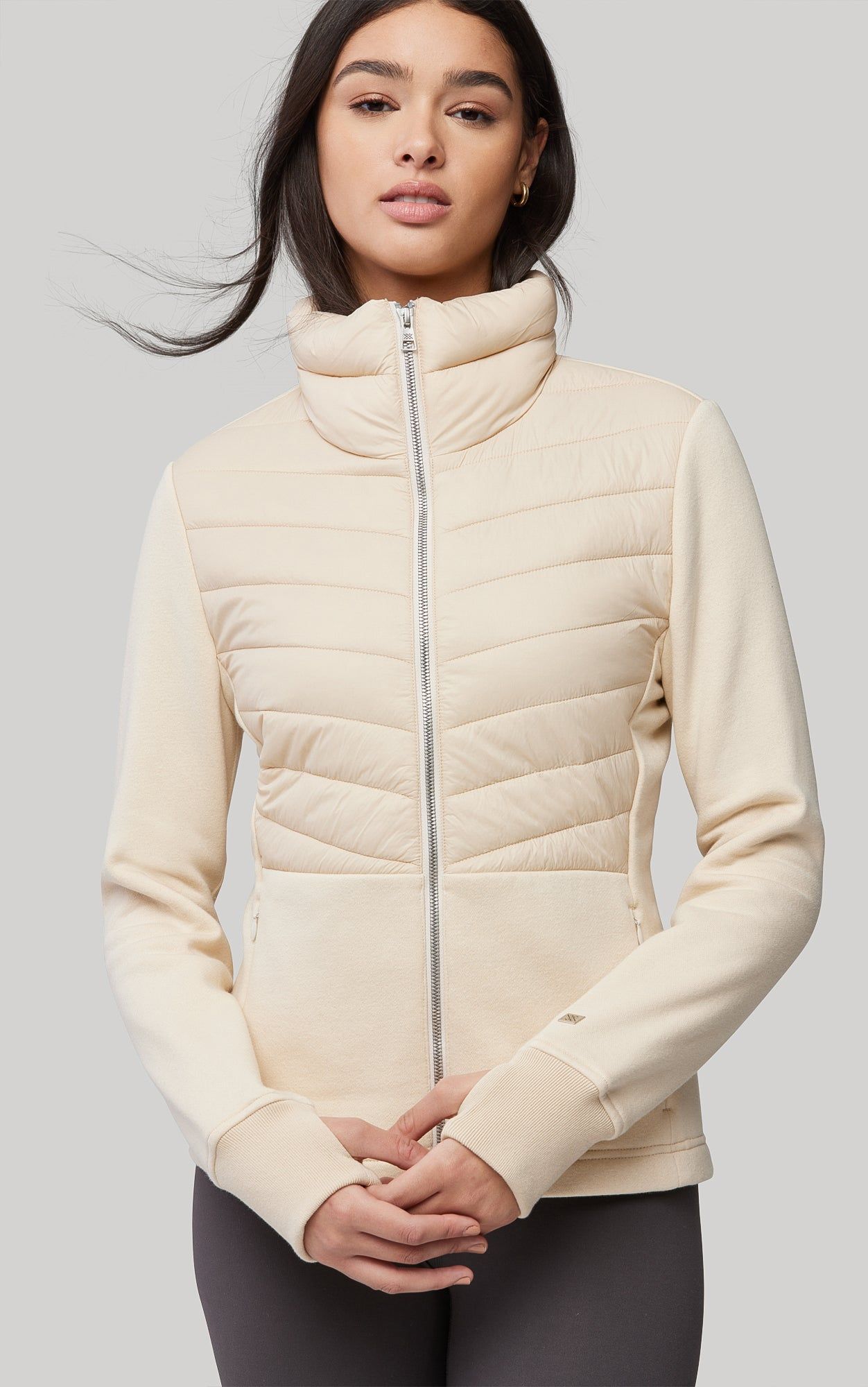 ANNICK-N sold by Soia & Kyo