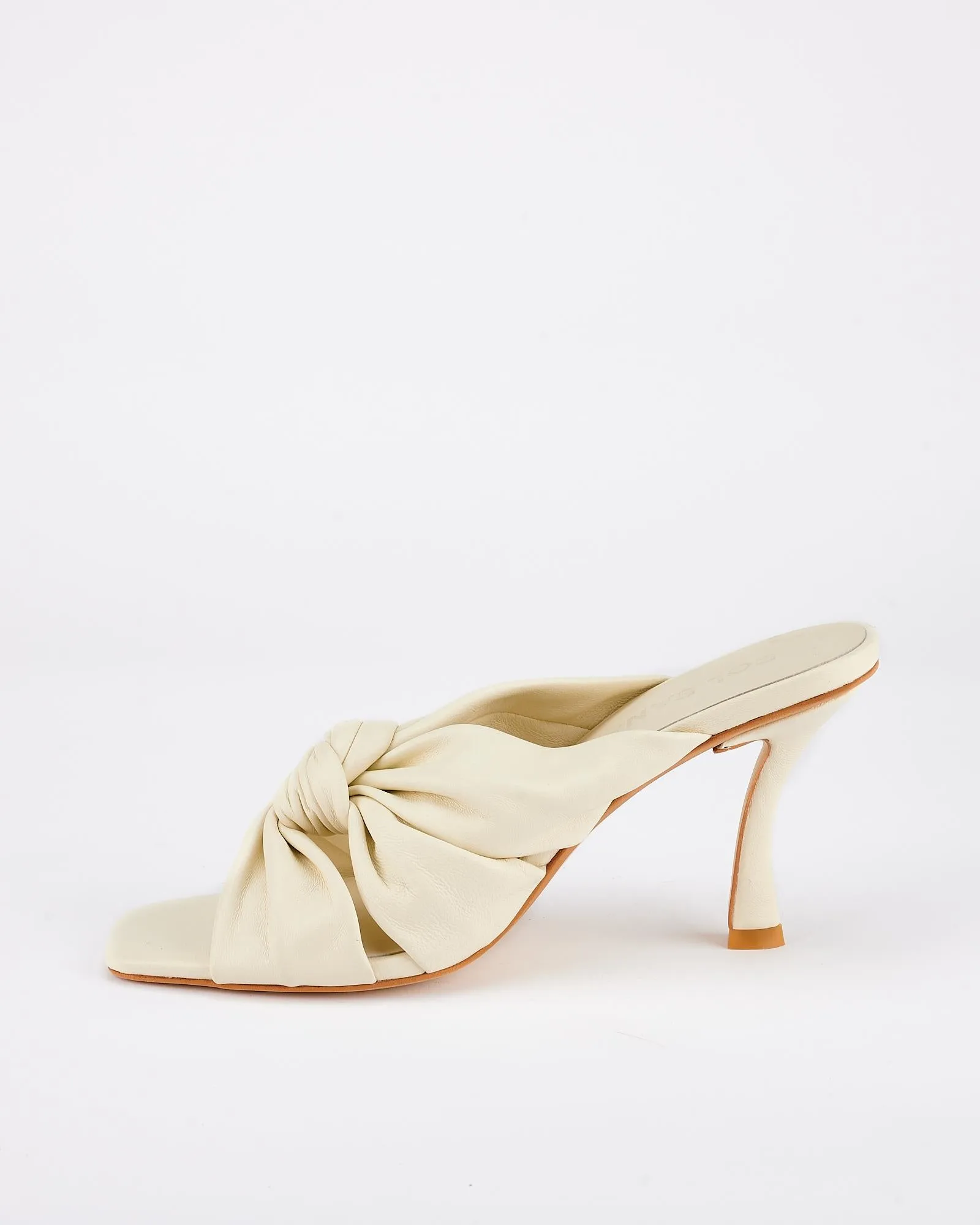 Loro Heel Off-White sold by Sol Sana product image thumbnail 4