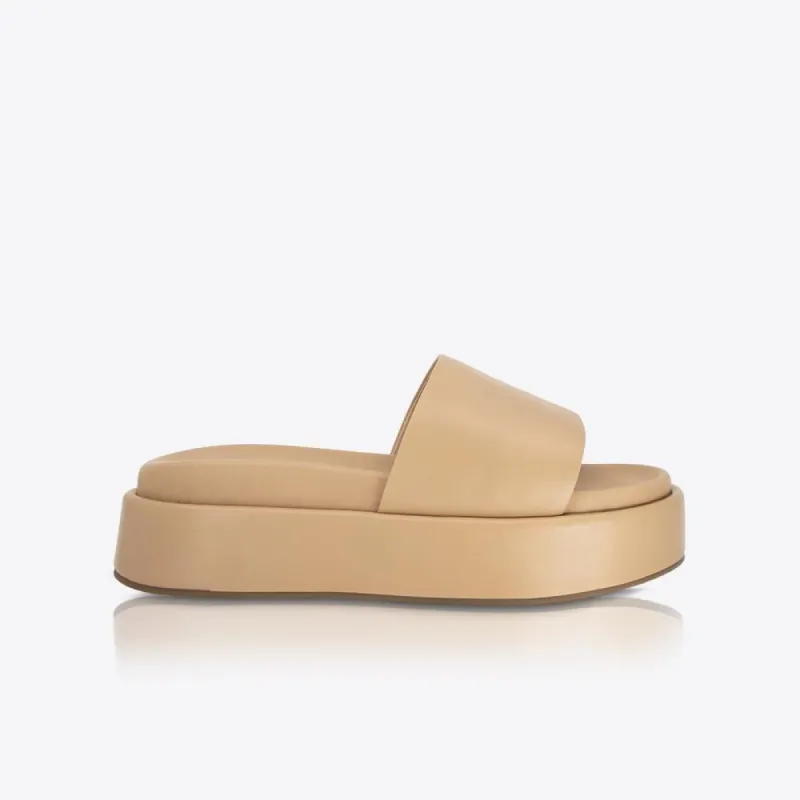 Dustin Flatform Tan sold by Sol Sana