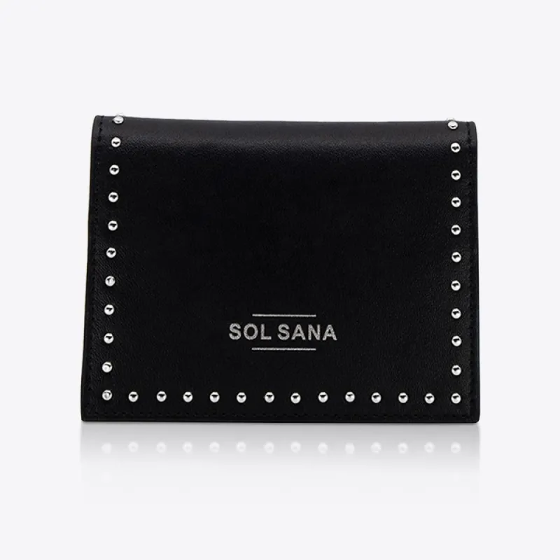 Cardcase Black/Silver sold by Sol Sana