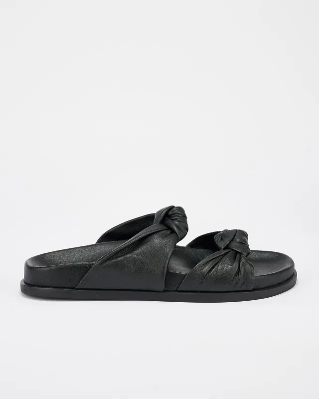 靴 CFCL LINE SHARK SOLE PLATFORM SANDAL LINE SHARK SOLE PLATFORM SANDAL