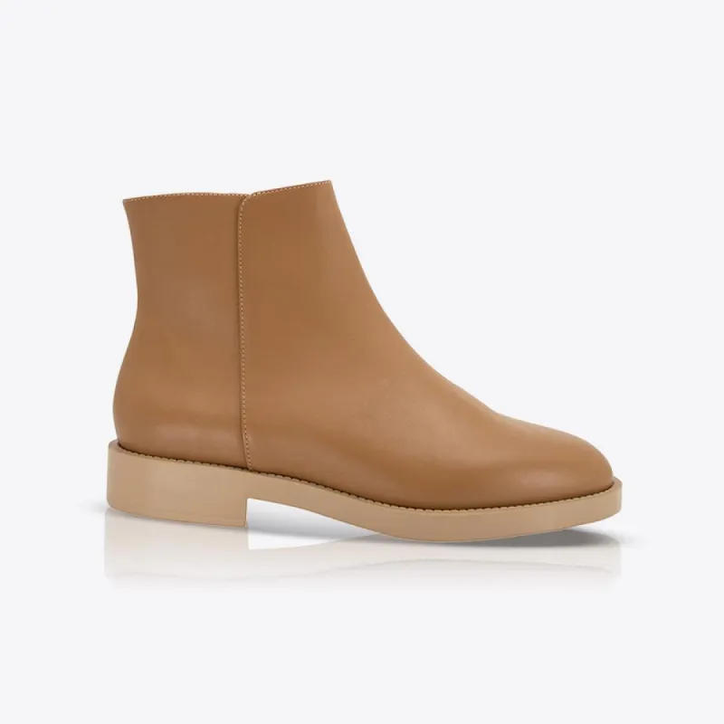 Huntley Ankle boot Tan made by Sol Sana