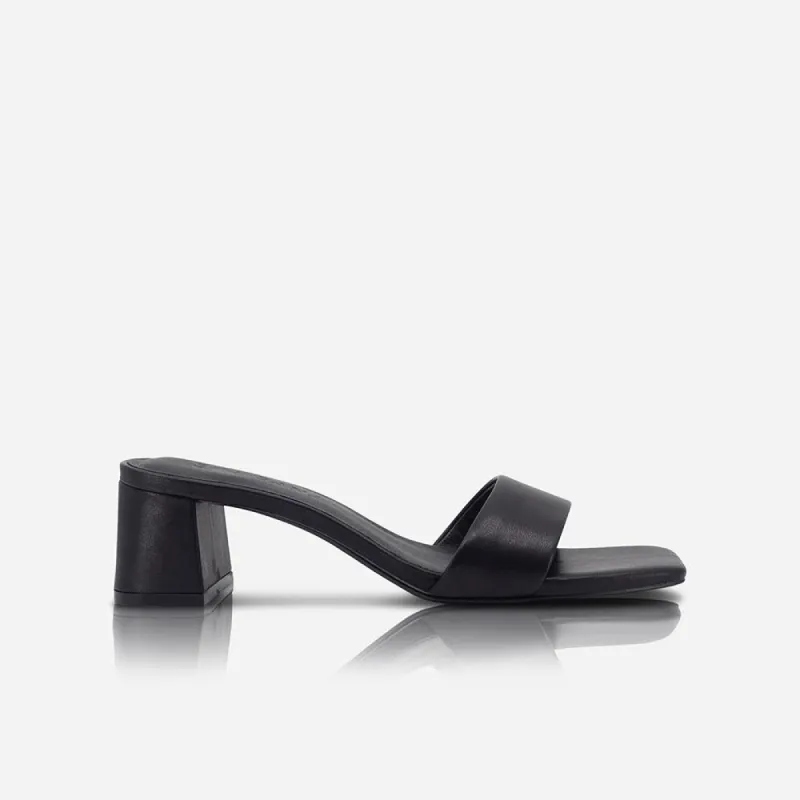 Sofia Mule Black sold by Sol Sana