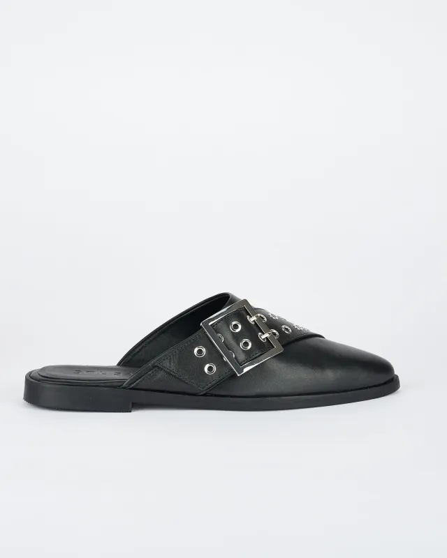 Wooster Slide Black/Silver sold by Sol Sana