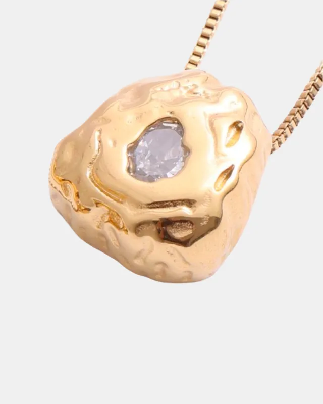 Astrid Necklace Gold made by Sol Sana