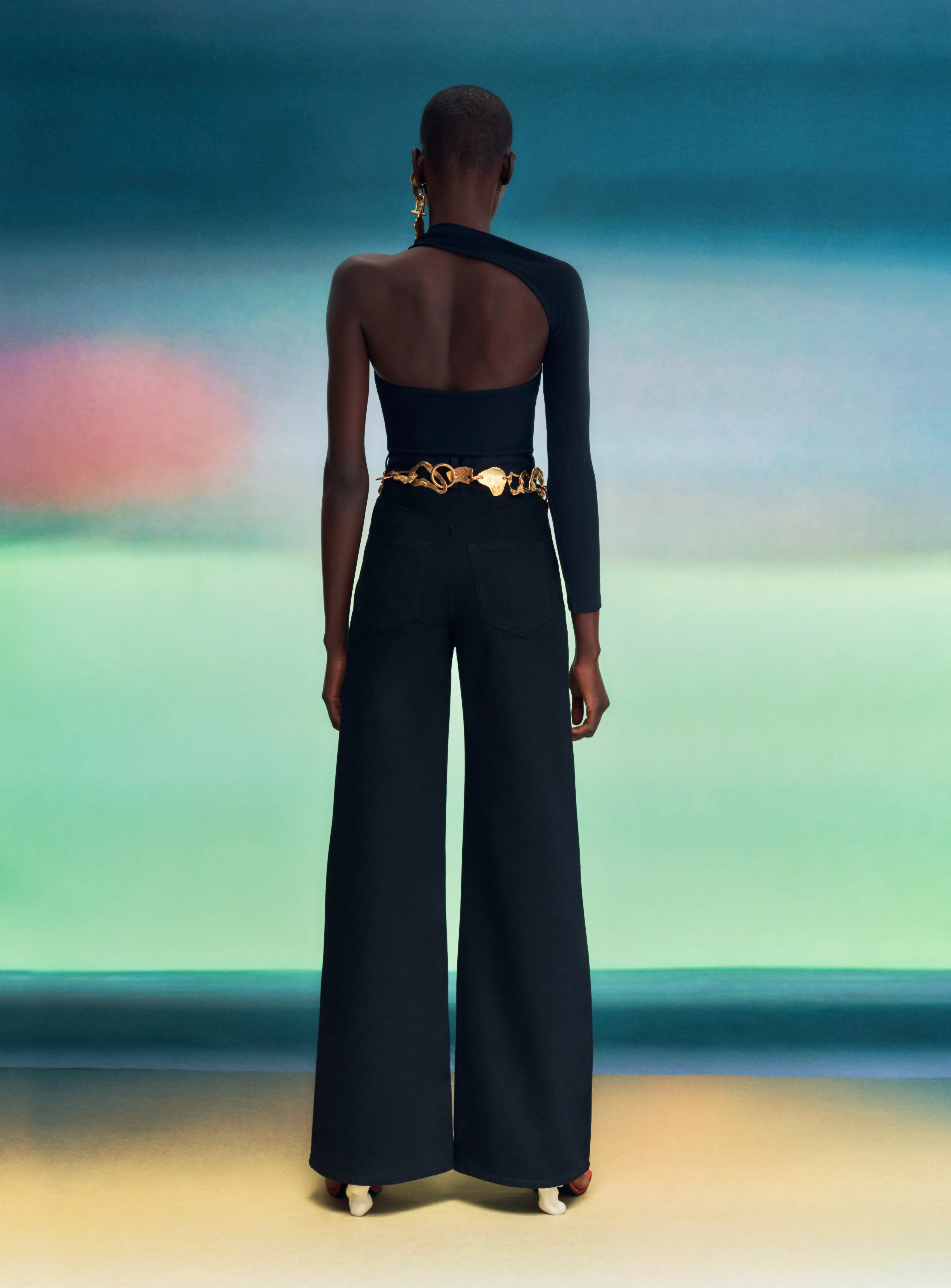 The Nora Jean in Black sold by Solace London product image thumbnail 3