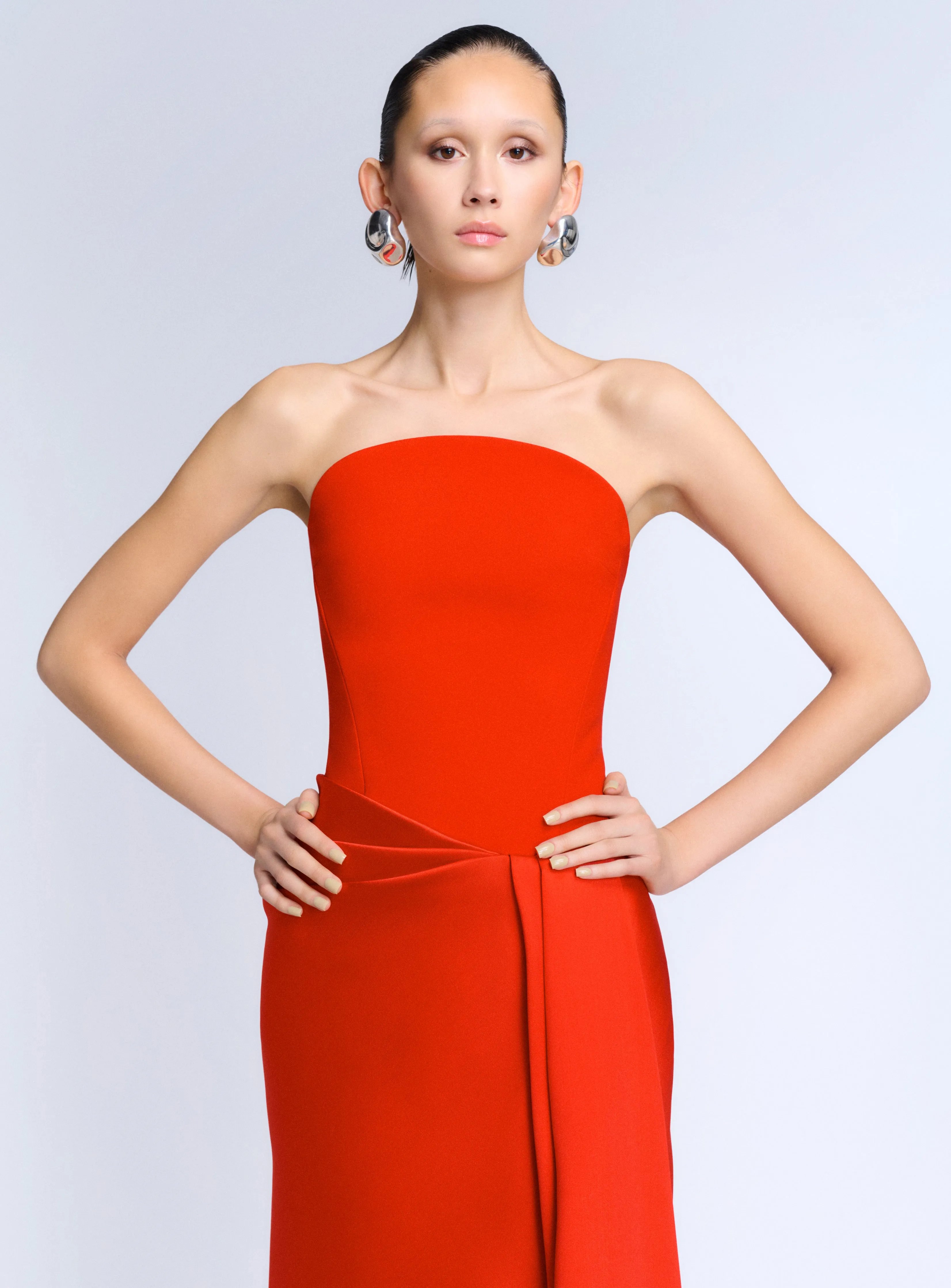 The Seri Maxi Dress in Scarlet sold by Solace London product image thumbnail 3