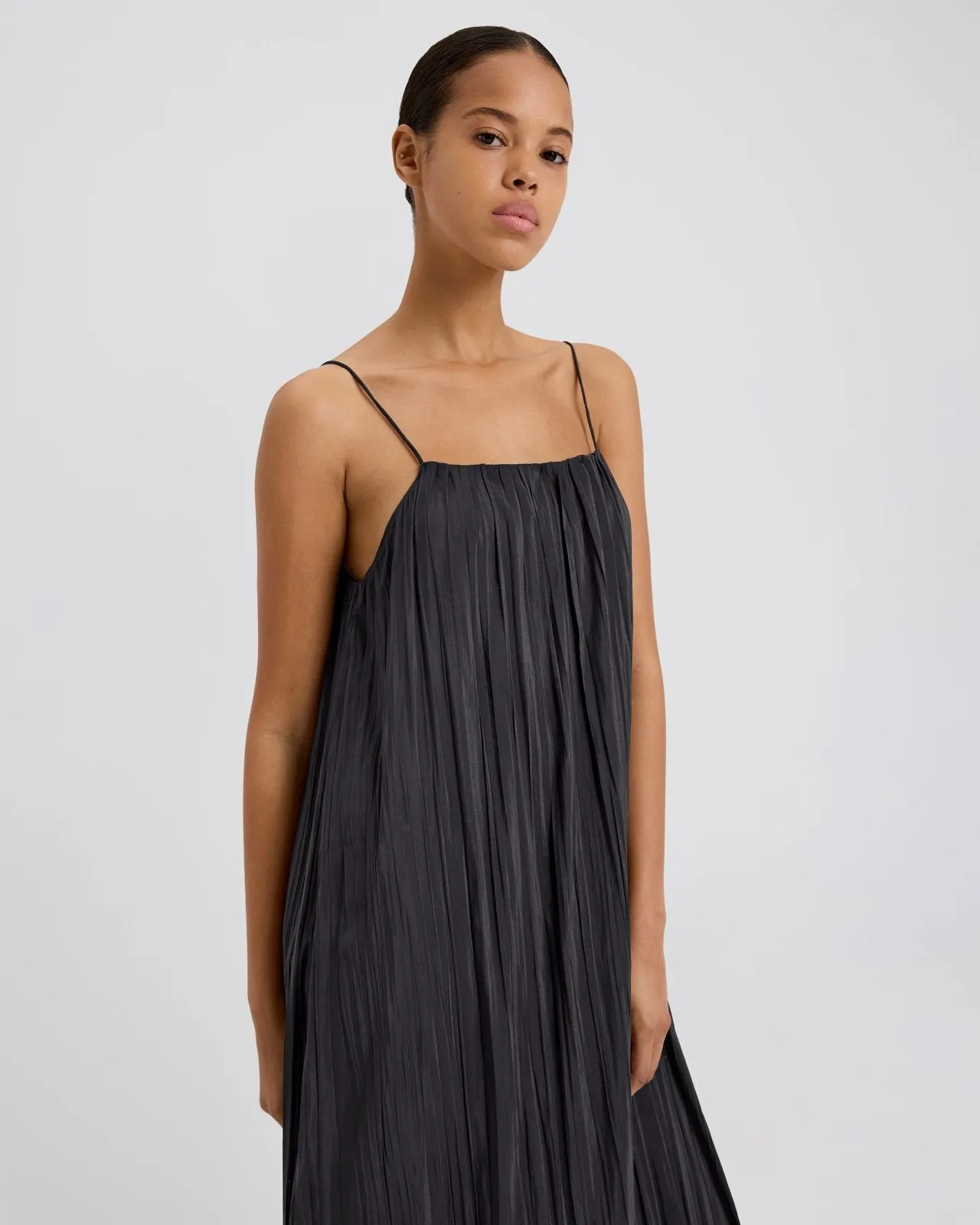 Sarai Dress Noir sold by SOLID & STRIPED product image thumbnail 5